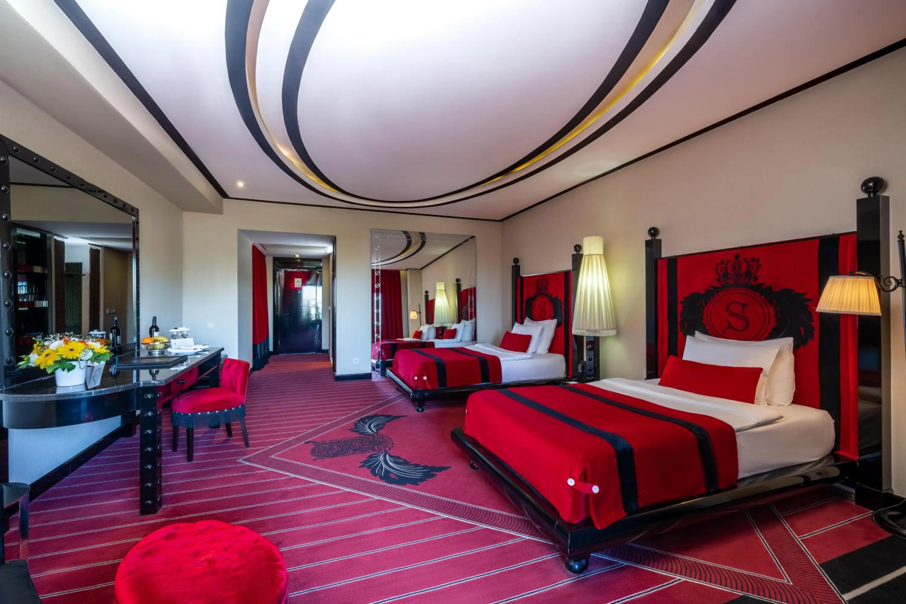 Photo of the whole room, Bed in Selectum Luxury Resort Belek