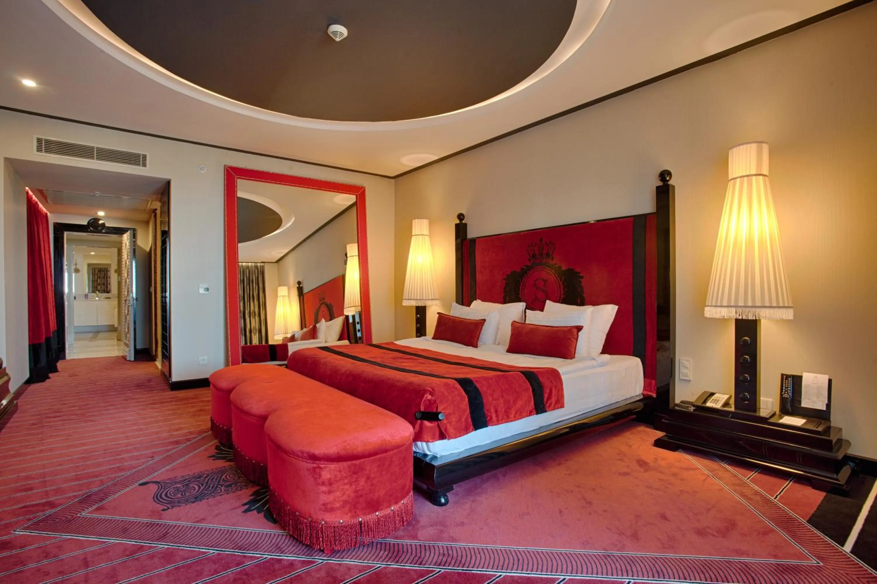 Photo of the whole room, Bed in Selectum Luxury Resort Belek