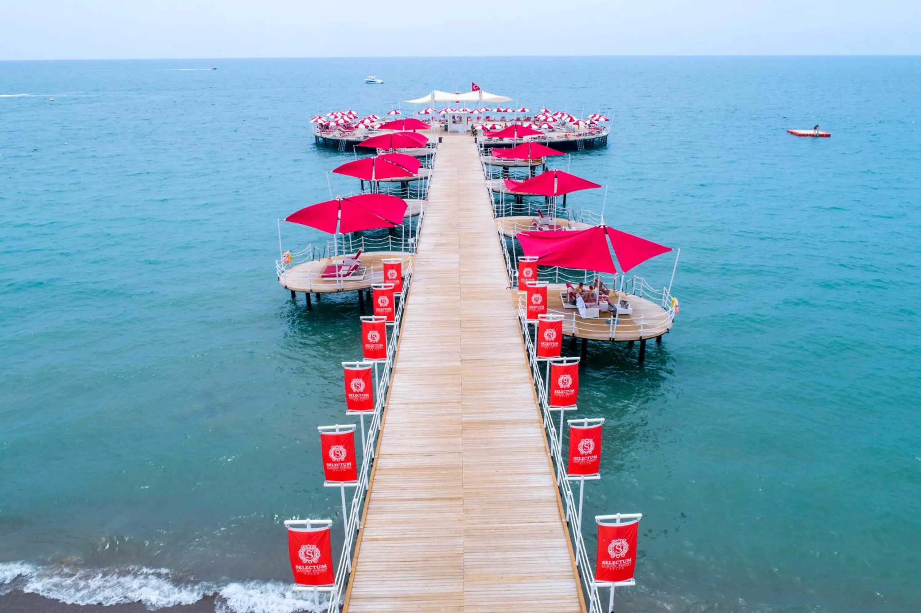 Beach in Selectum Luxury Resort