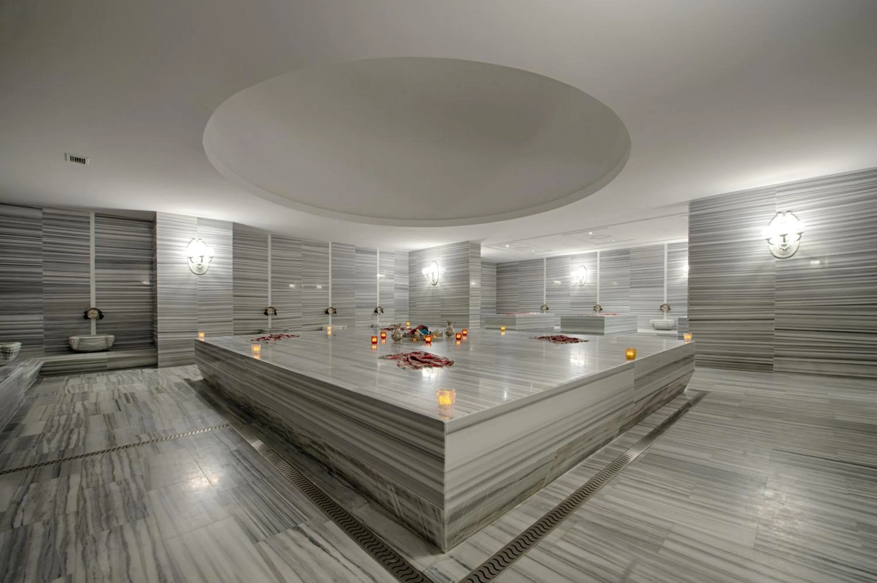 Public Bath in Selectum Luxury Resort