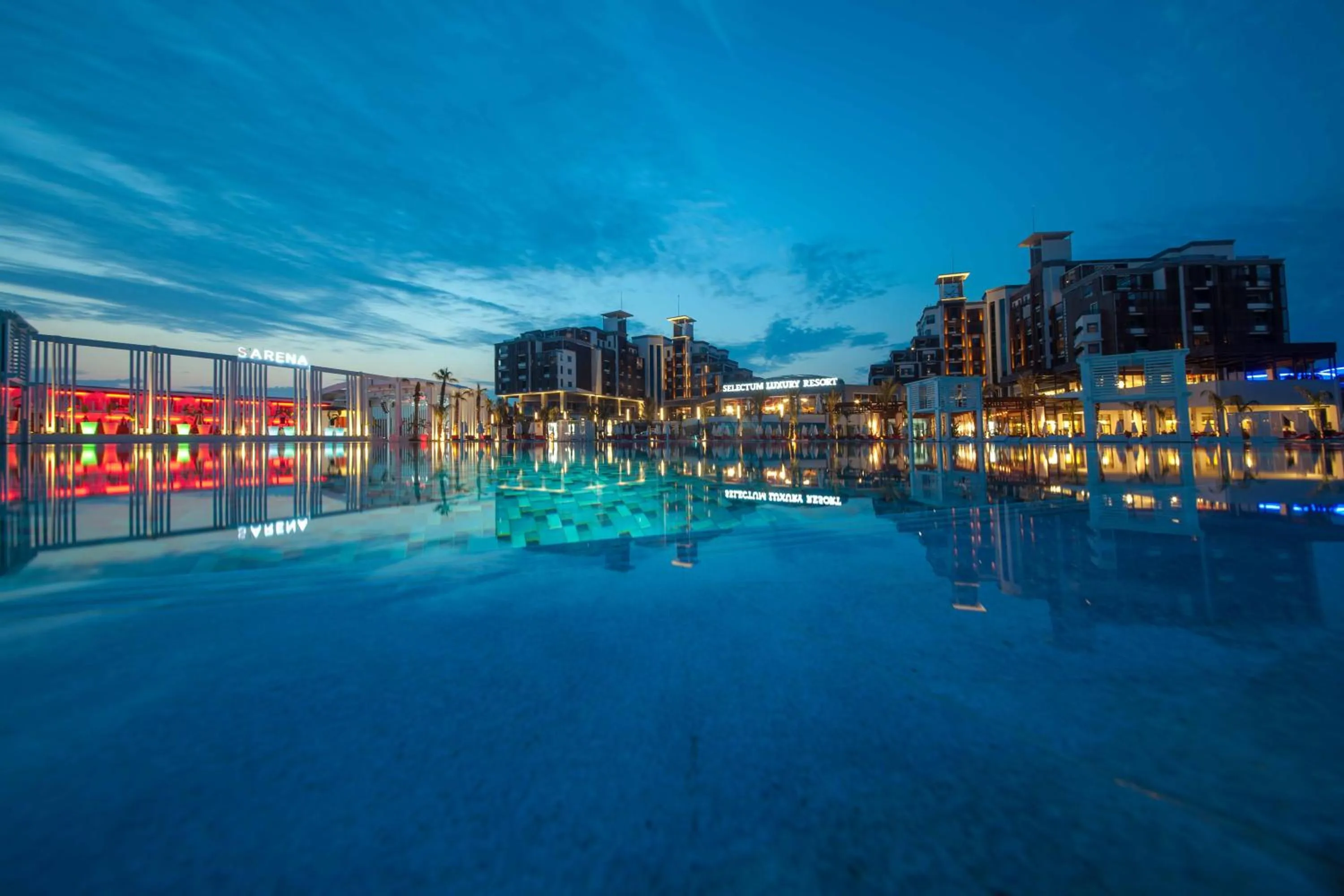 Pool view, Swimming Pool in Selectum Luxury Resort