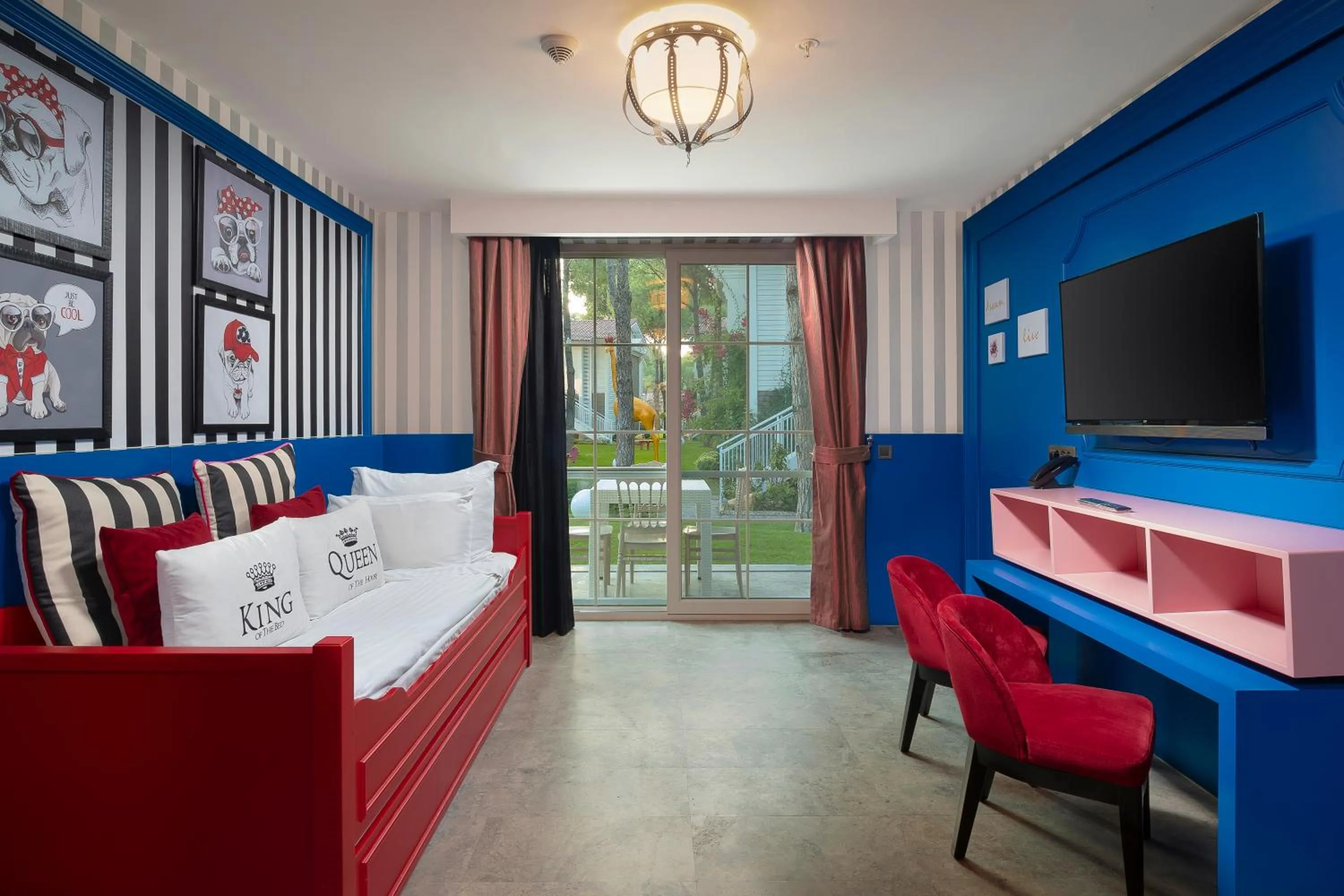 Bed in Selectum Luxury Resort Belek