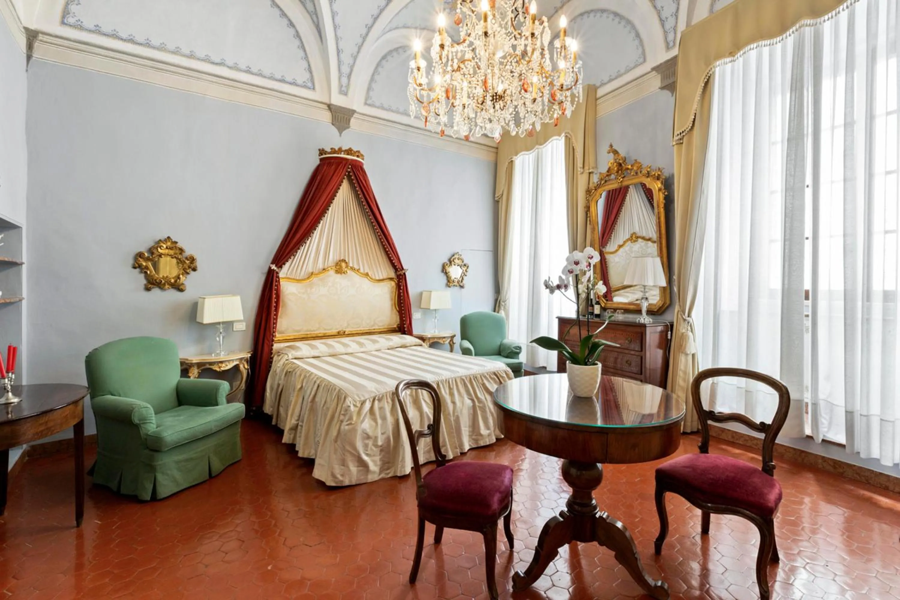 Photo of the whole room, Bed in Residenza d'Epoca Palazzo Borghesi