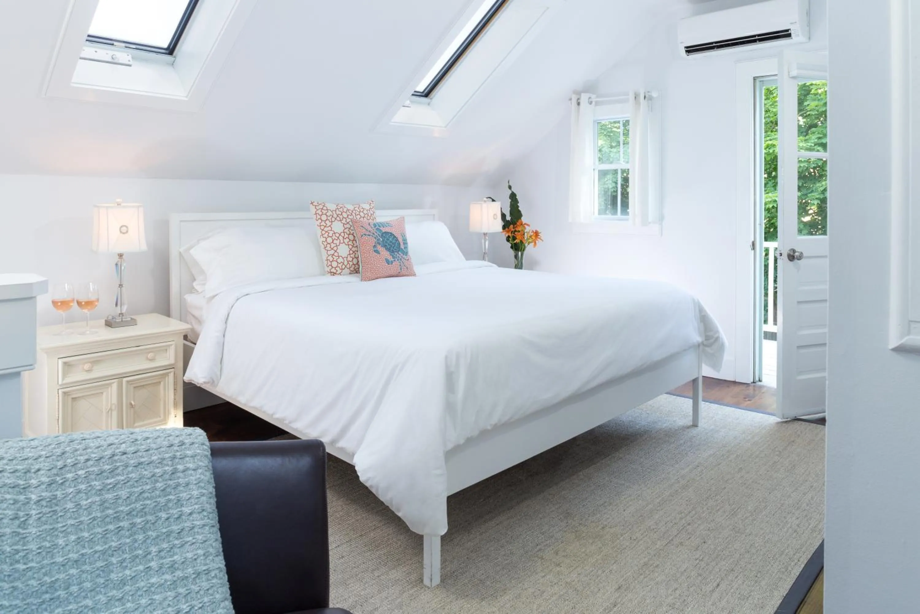 Bed in West Neck Guesthouse