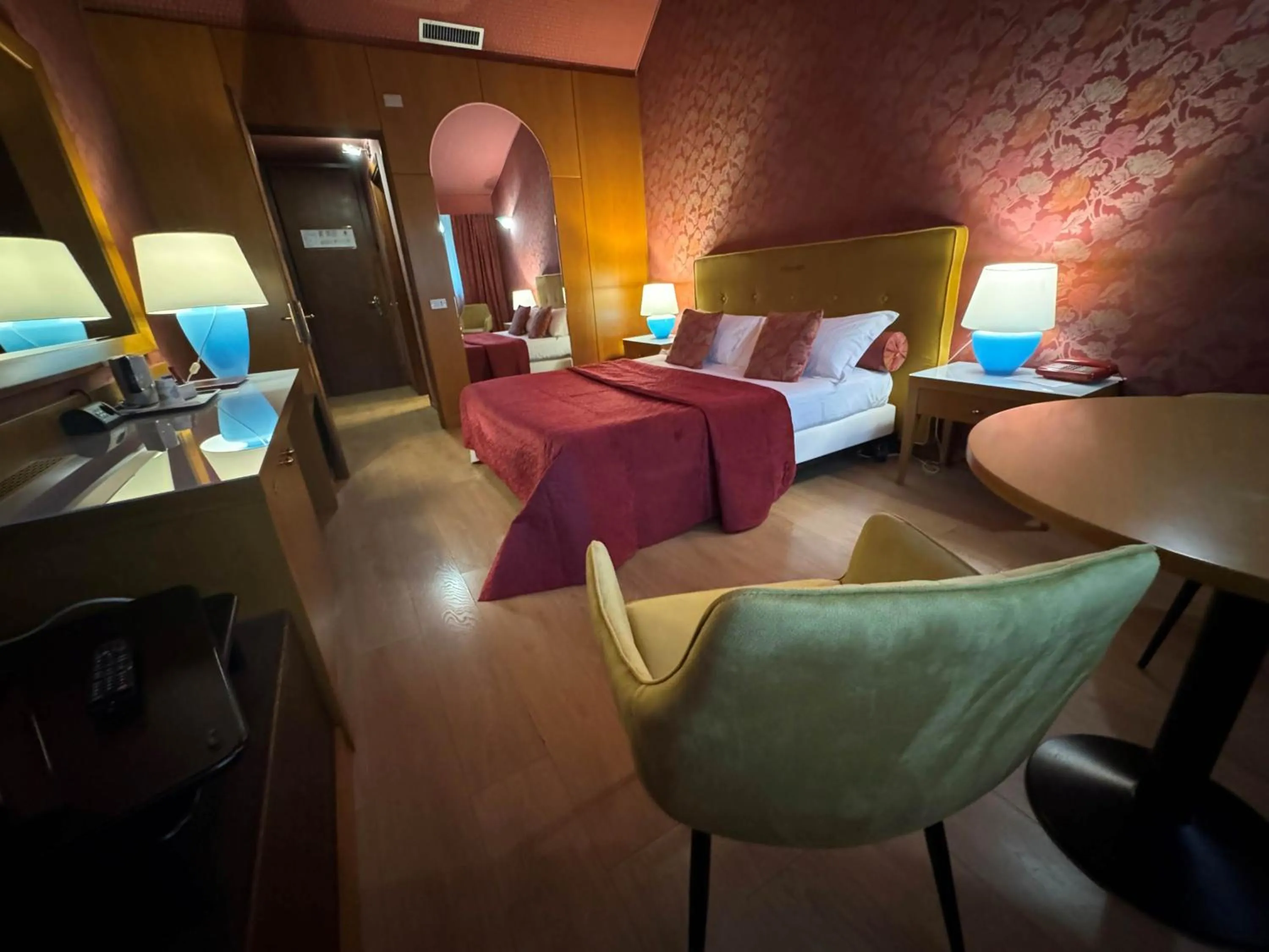 Bed in Hotel Motel Visconteo