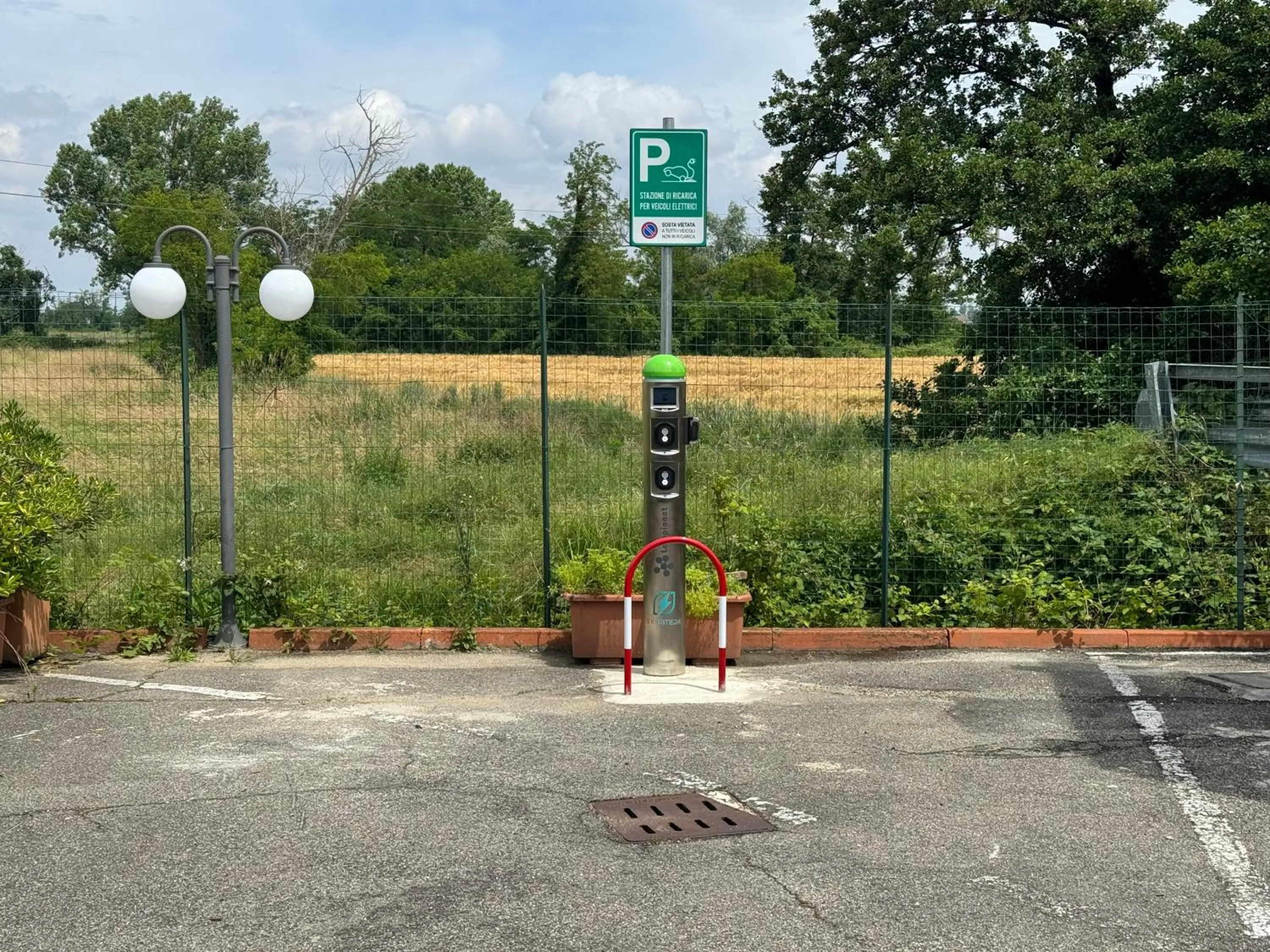 Parking in Hotel Motel Visconteo