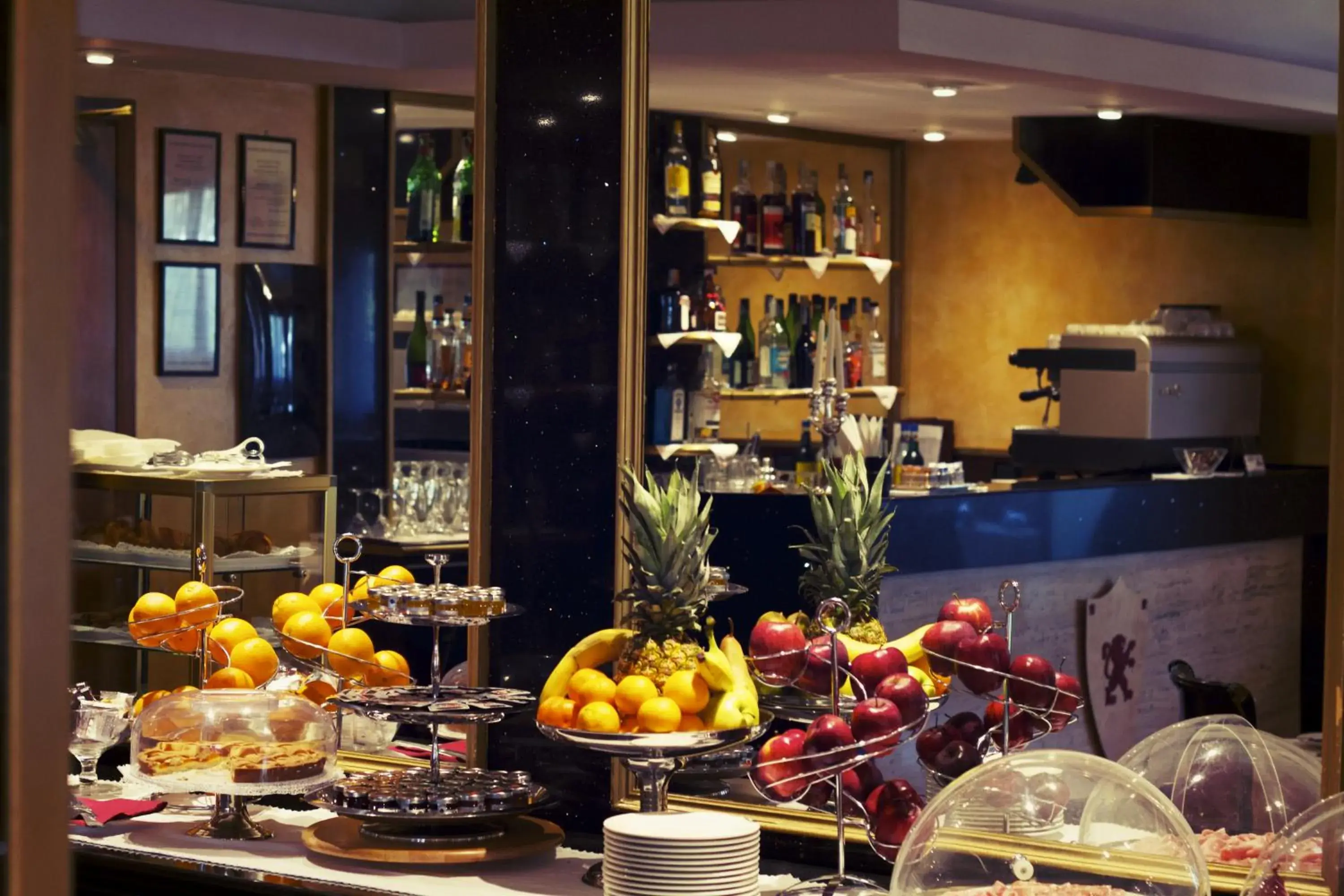 Restaurant/places to eat in Hotel Motel Visconteo Restaurant/places to eat in Hotel Motel Visconteo