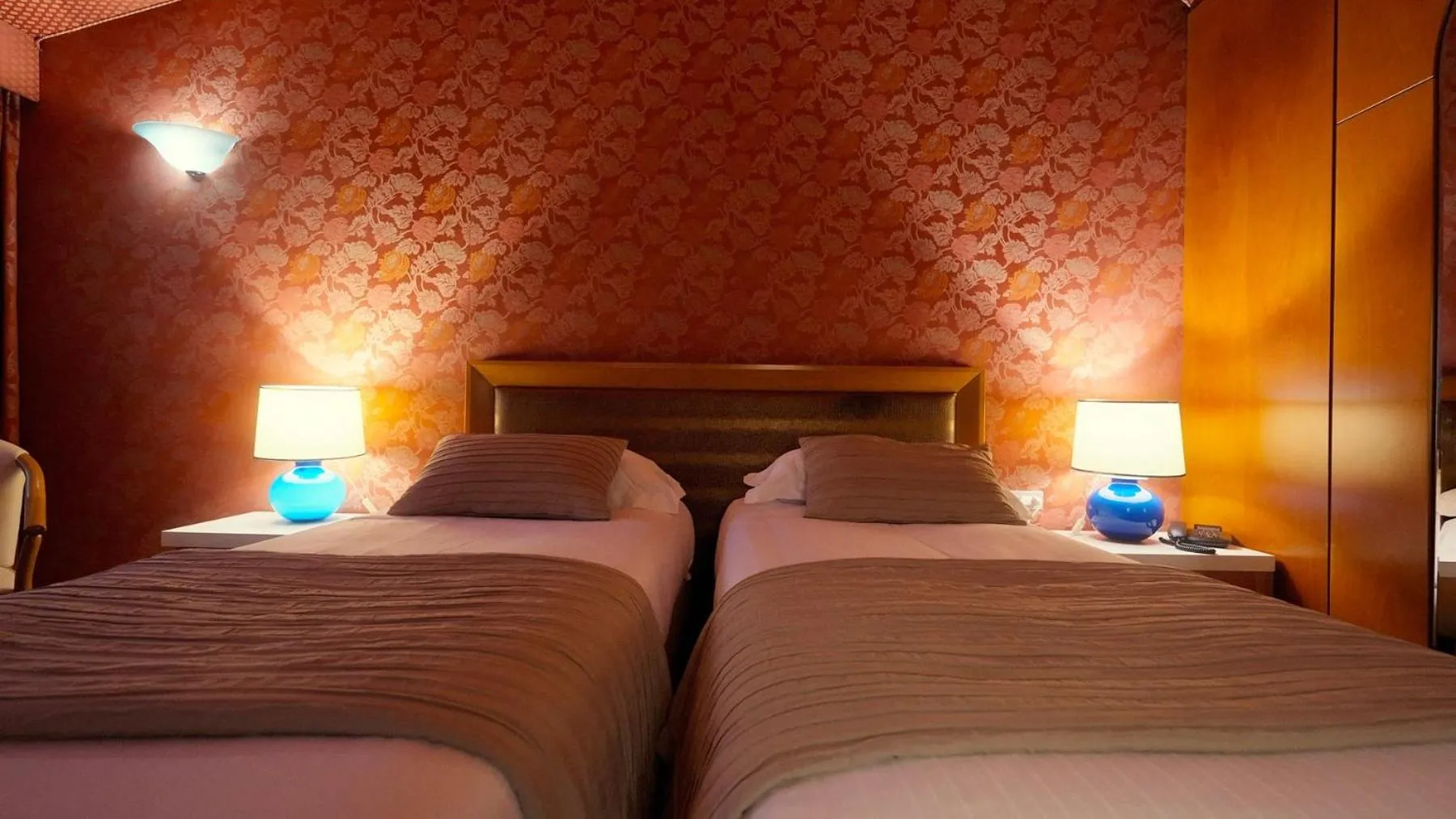 Bed in Hotel Motel Visconteo