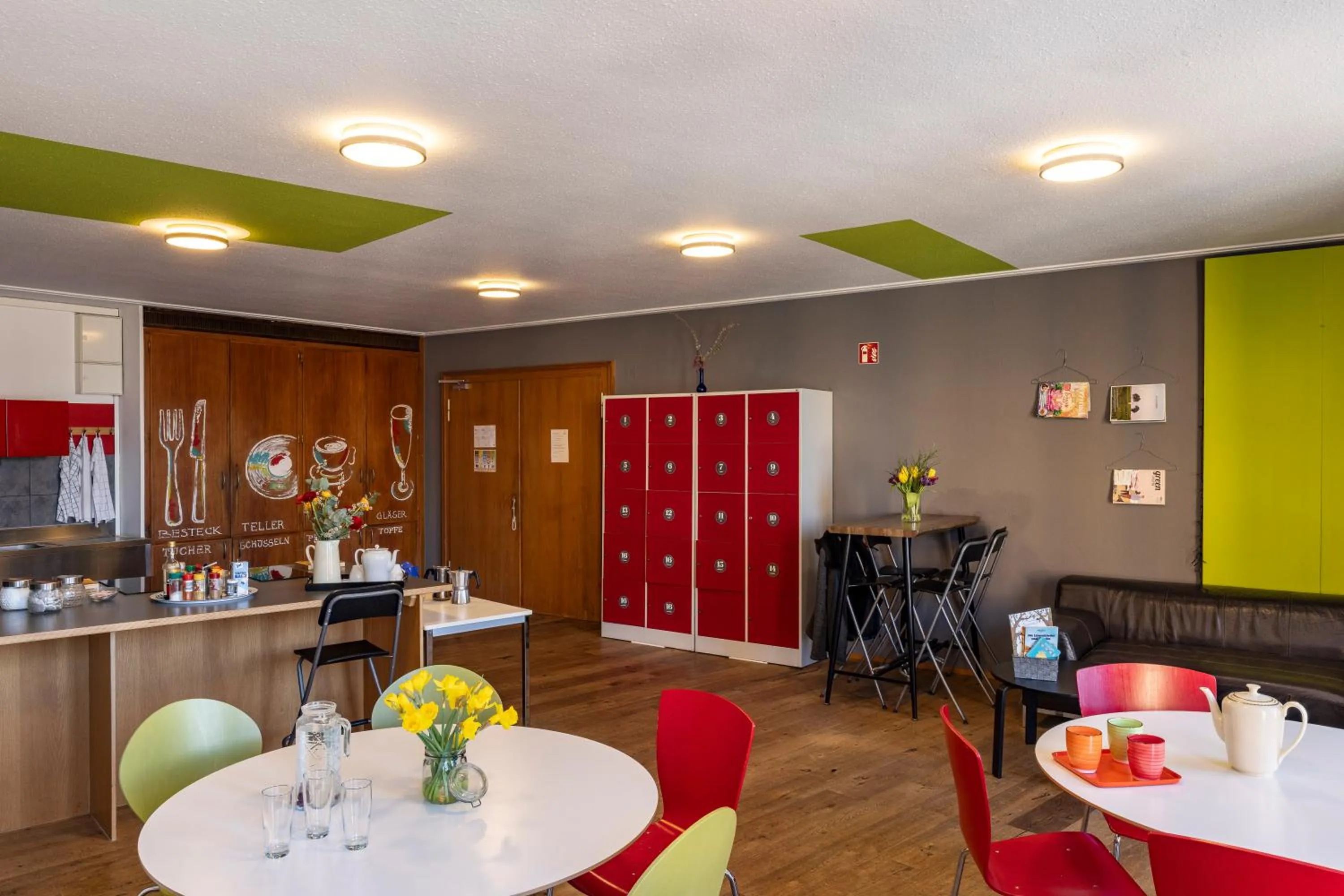 Communal kitchen in Inselhostel