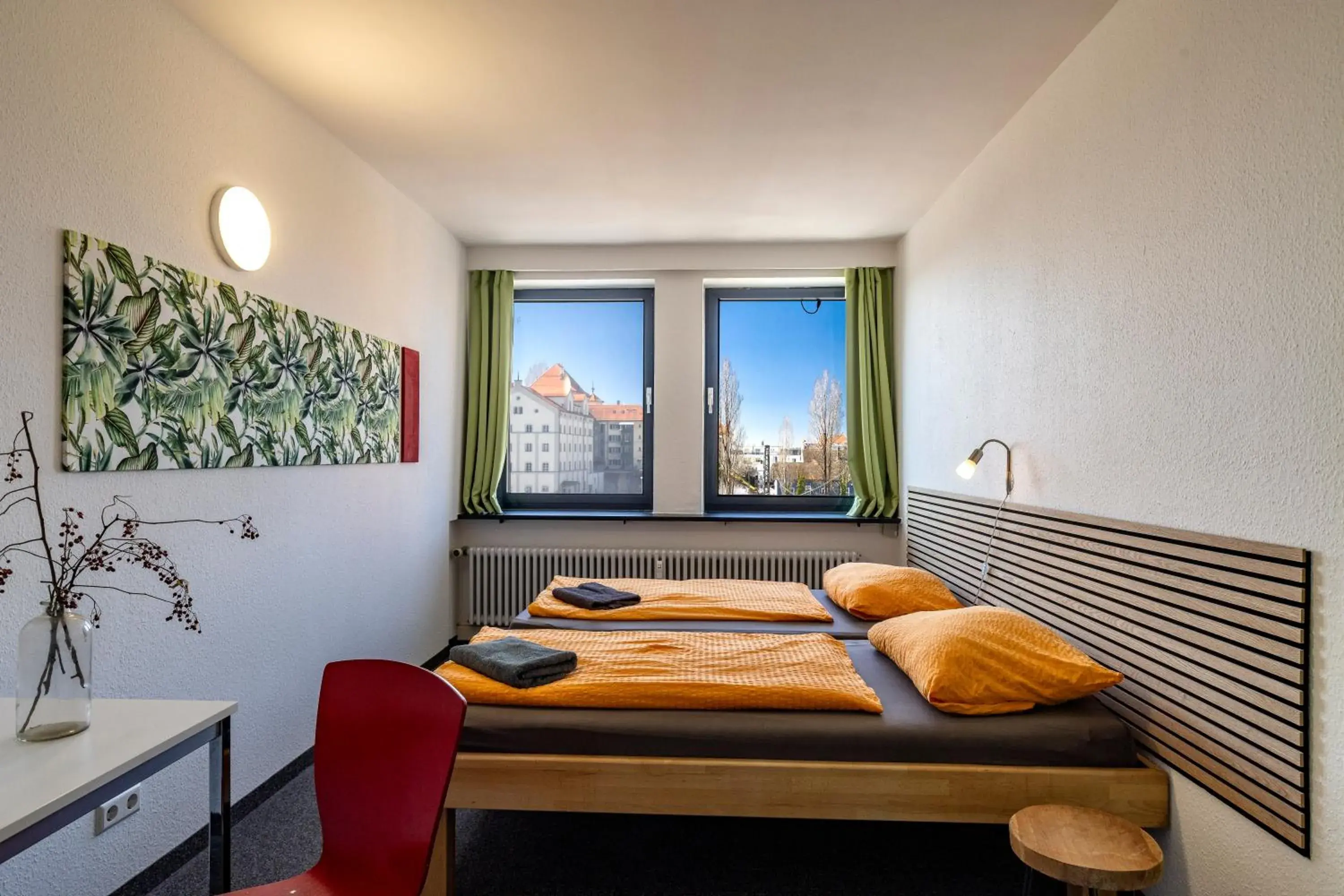 Twin Room with Shared Bathroom in Inselhostel Twin Room with Shared Bathroom in Inselhostel