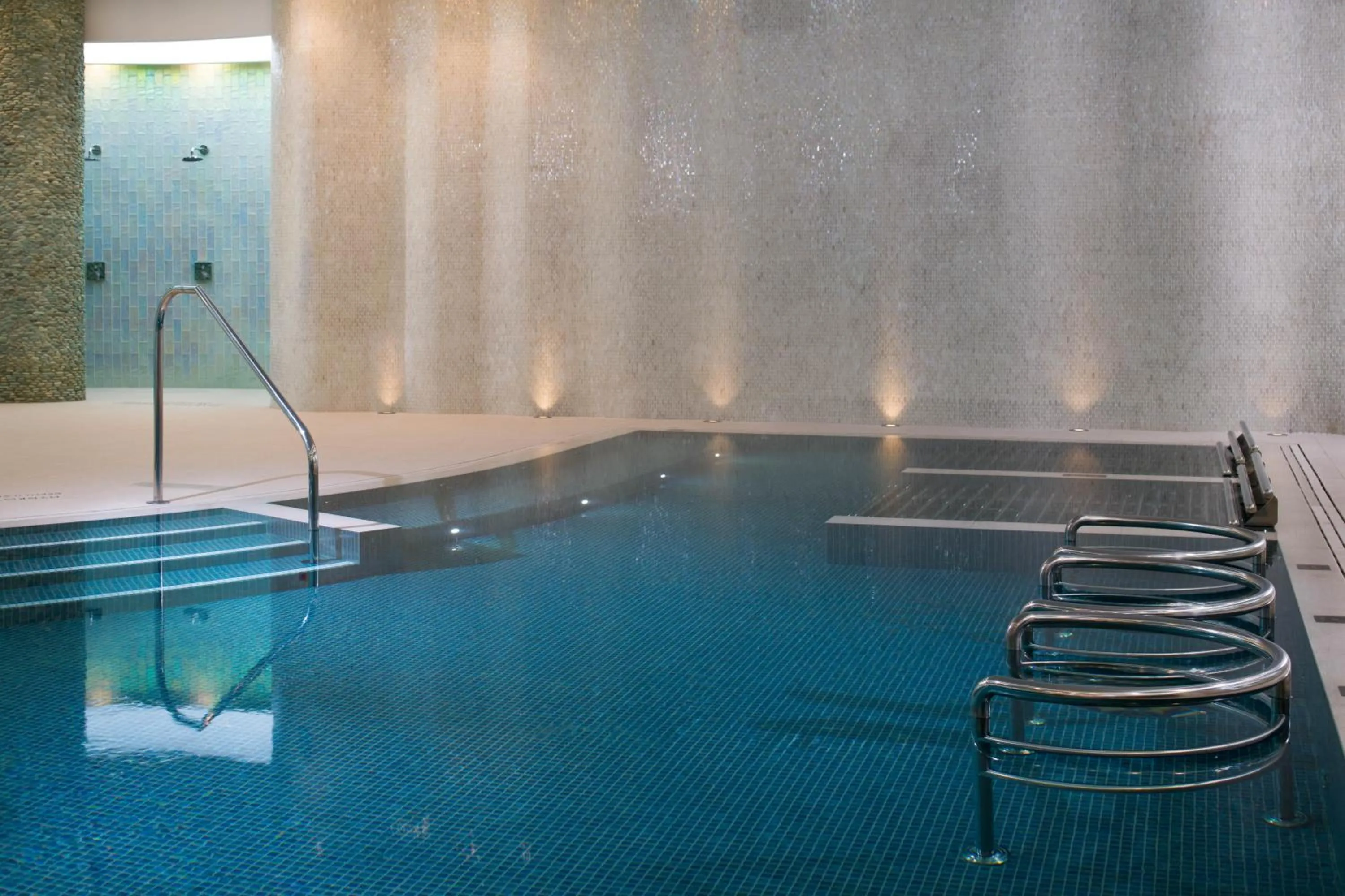 Swimming pool in The Headland Hotel and Spa