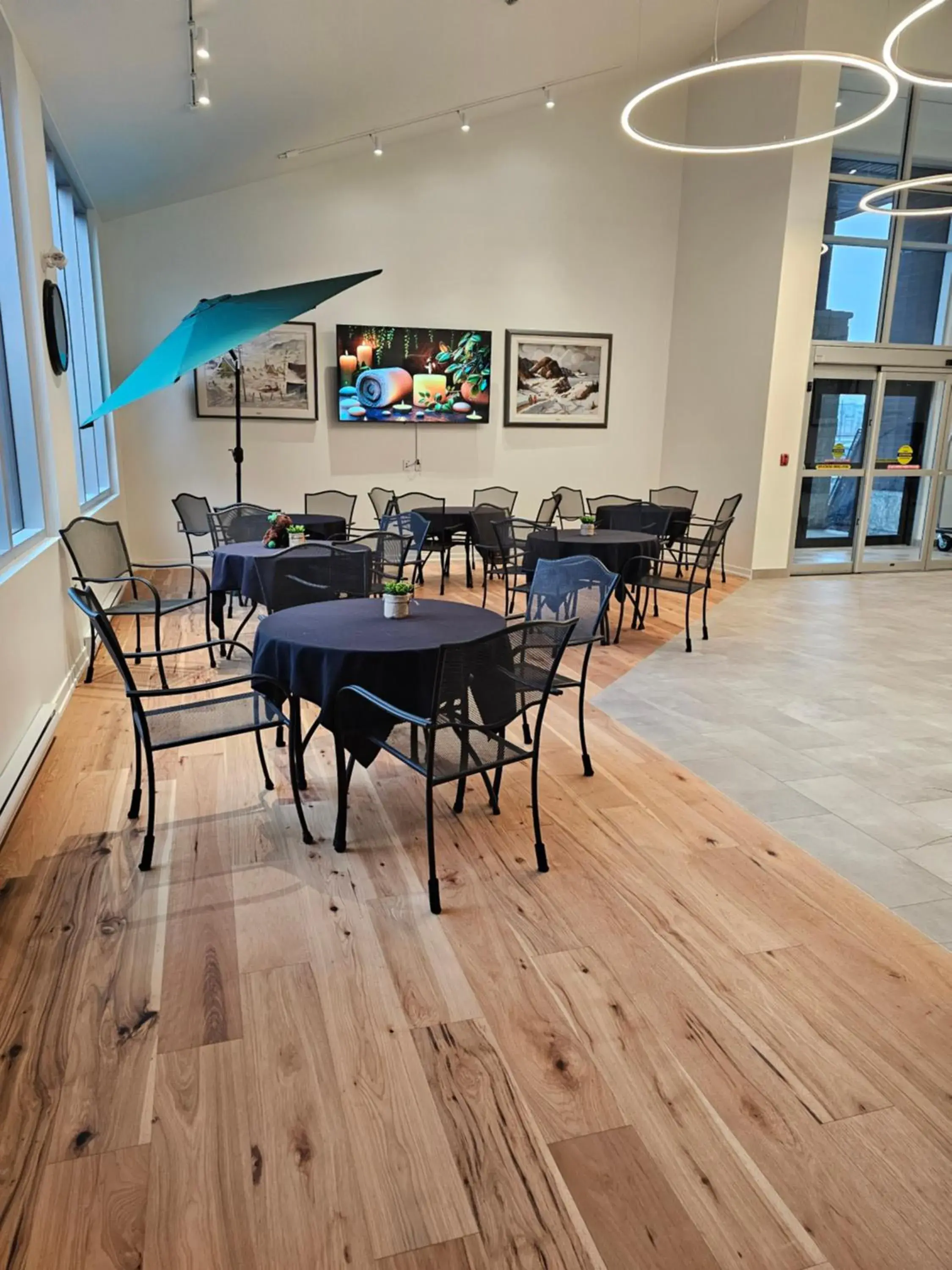 Breakfast in Quality Inn & Suites Breakfast in Quality Inn & Suites