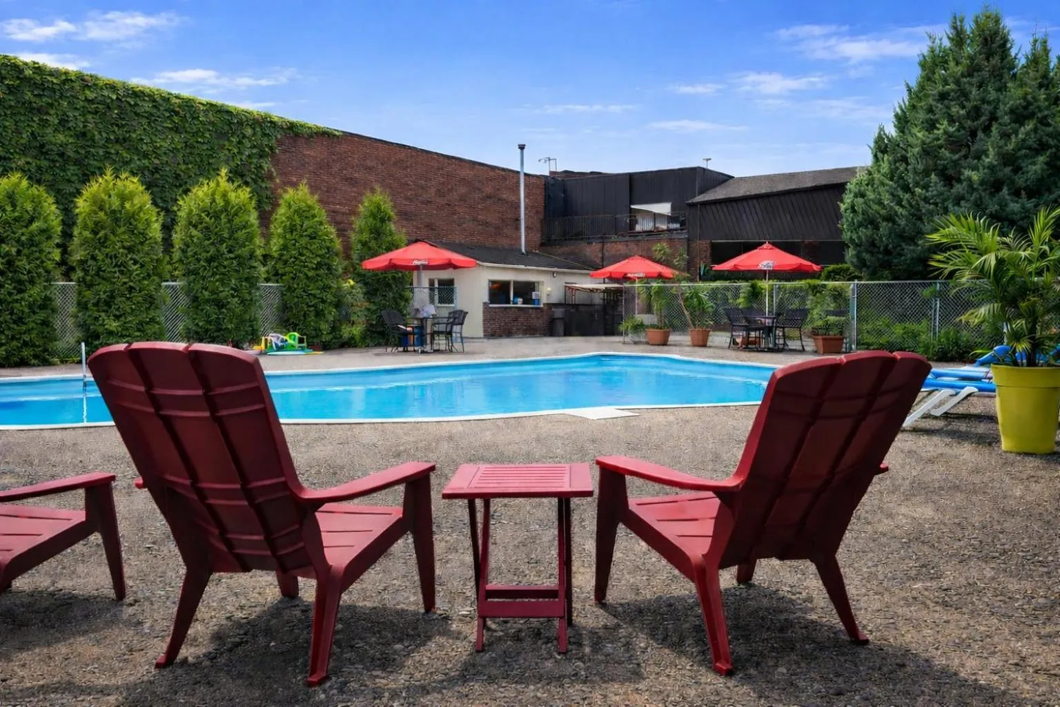 Garden in Quality Inn & Suites