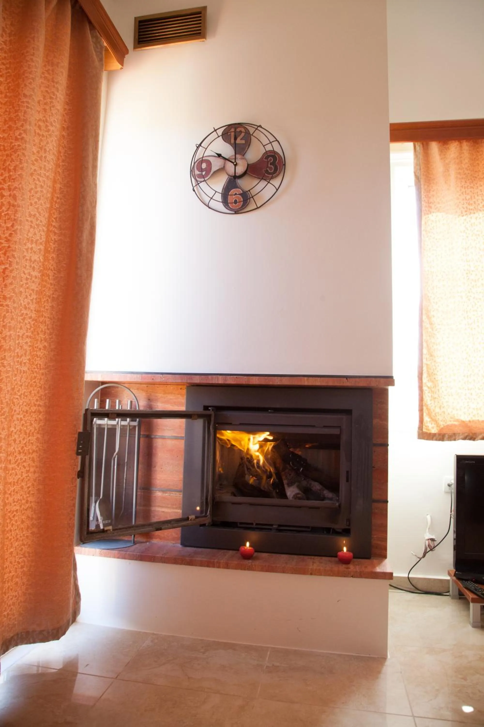 Winter in Villa Frati Gorge