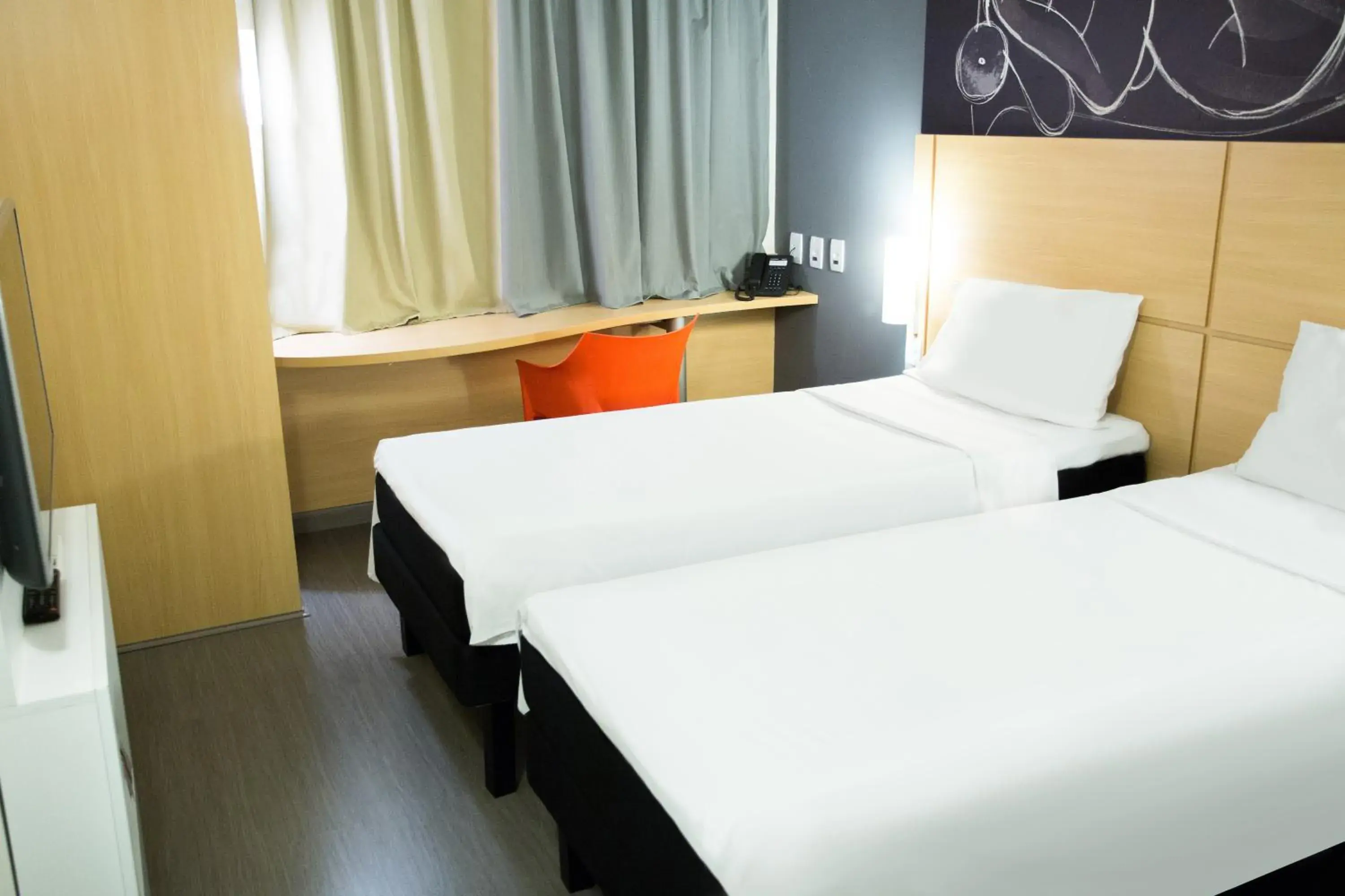 Bedroom, Bed in ibis Catanduva Bedroom, Bed in ibis Catanduva
