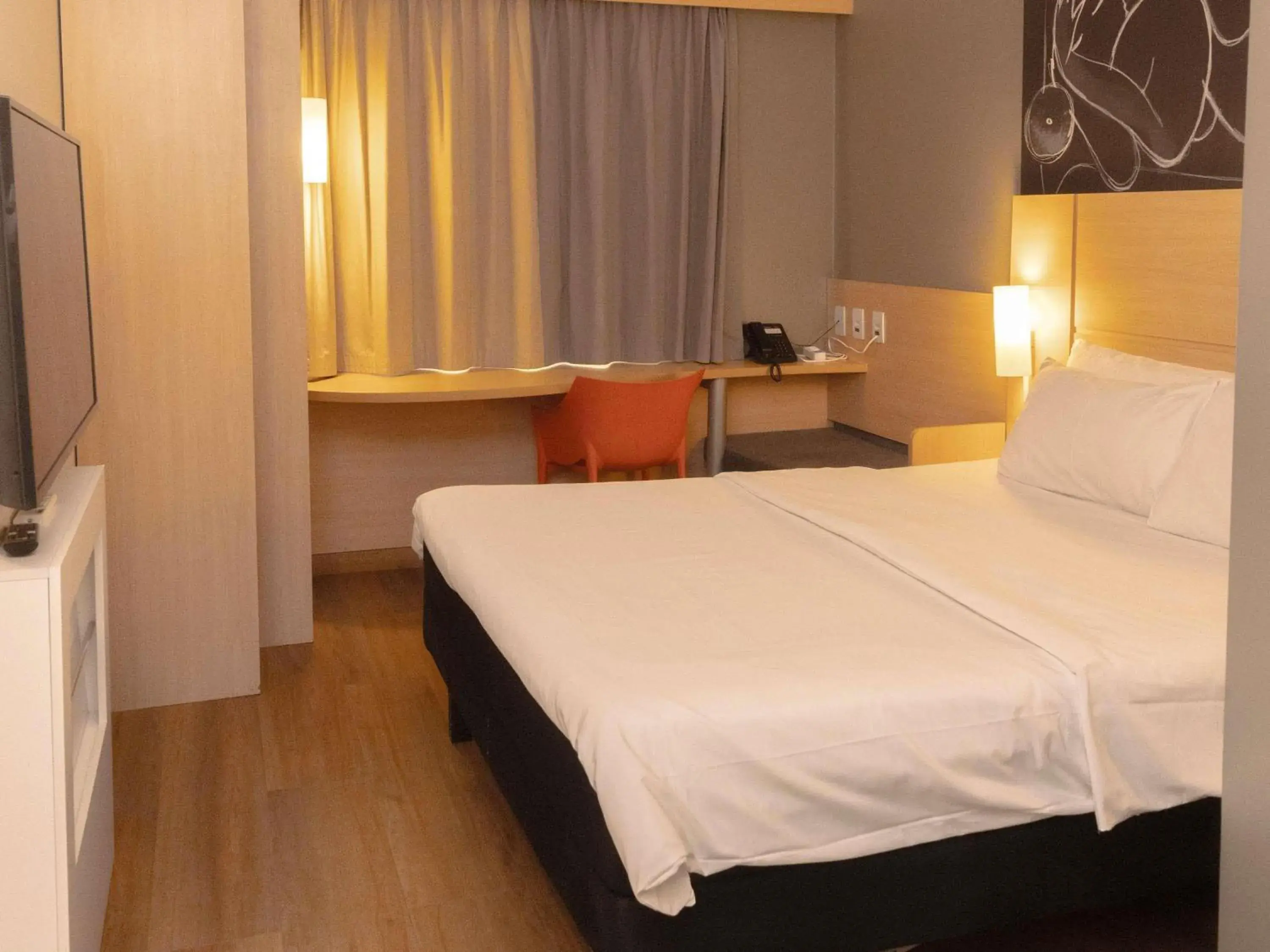 Bedroom, Bed in ibis Catanduva Bedroom, Bed in ibis Catanduva