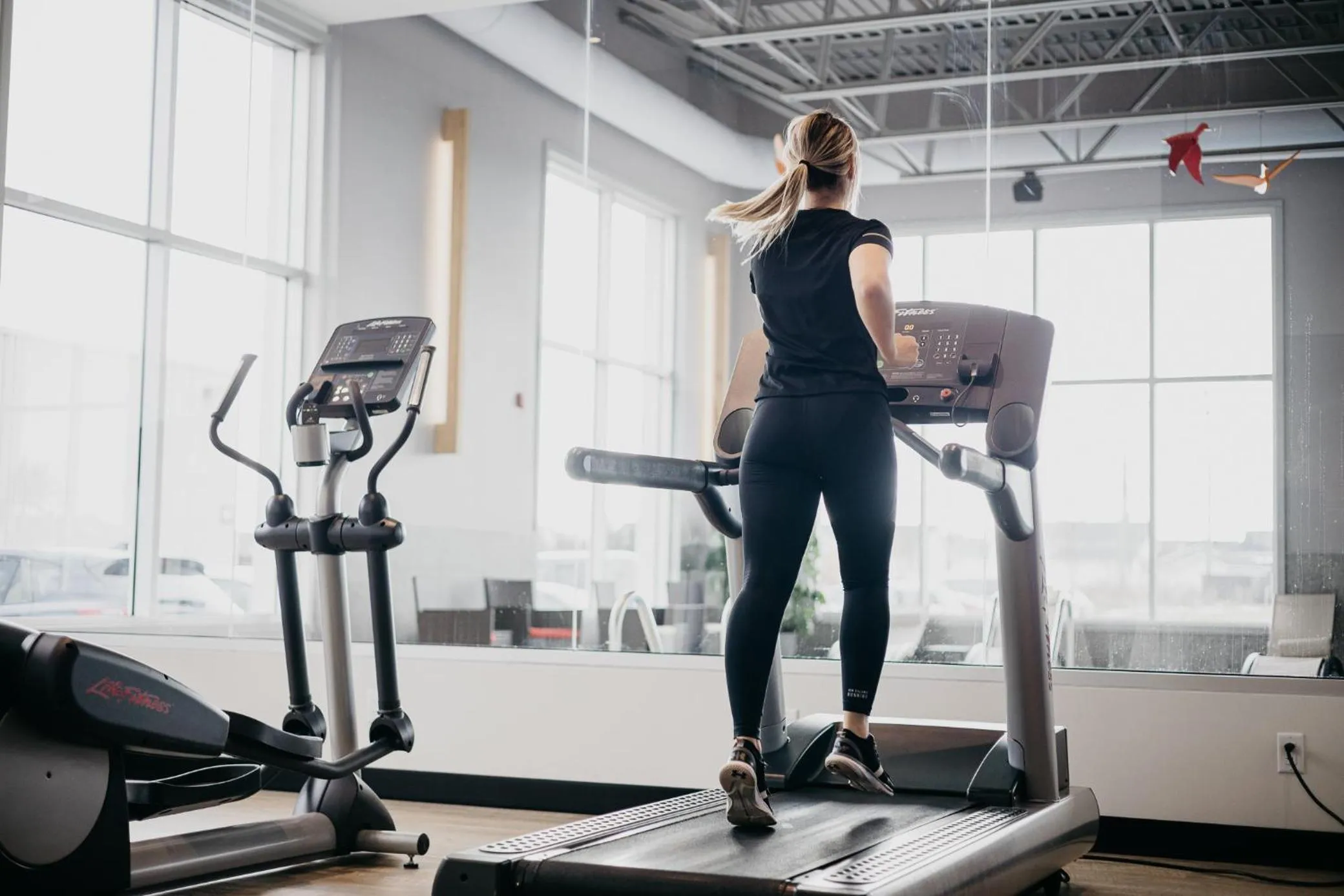 Fitness centre/facilities in Delta Hotels by Marriott Saguenay Conference Centre