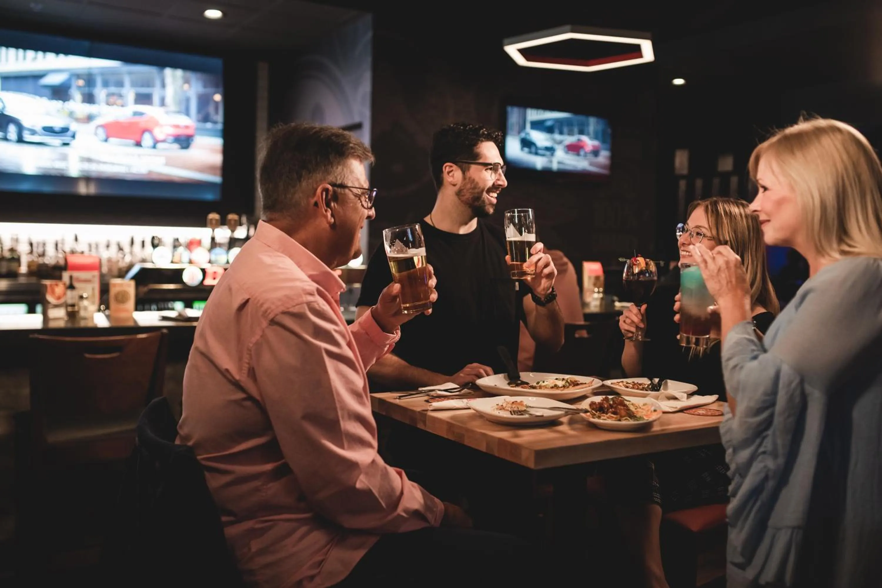 Restaurant/places to eat in Delta Hotels by Marriott Saguenay Conference Centre