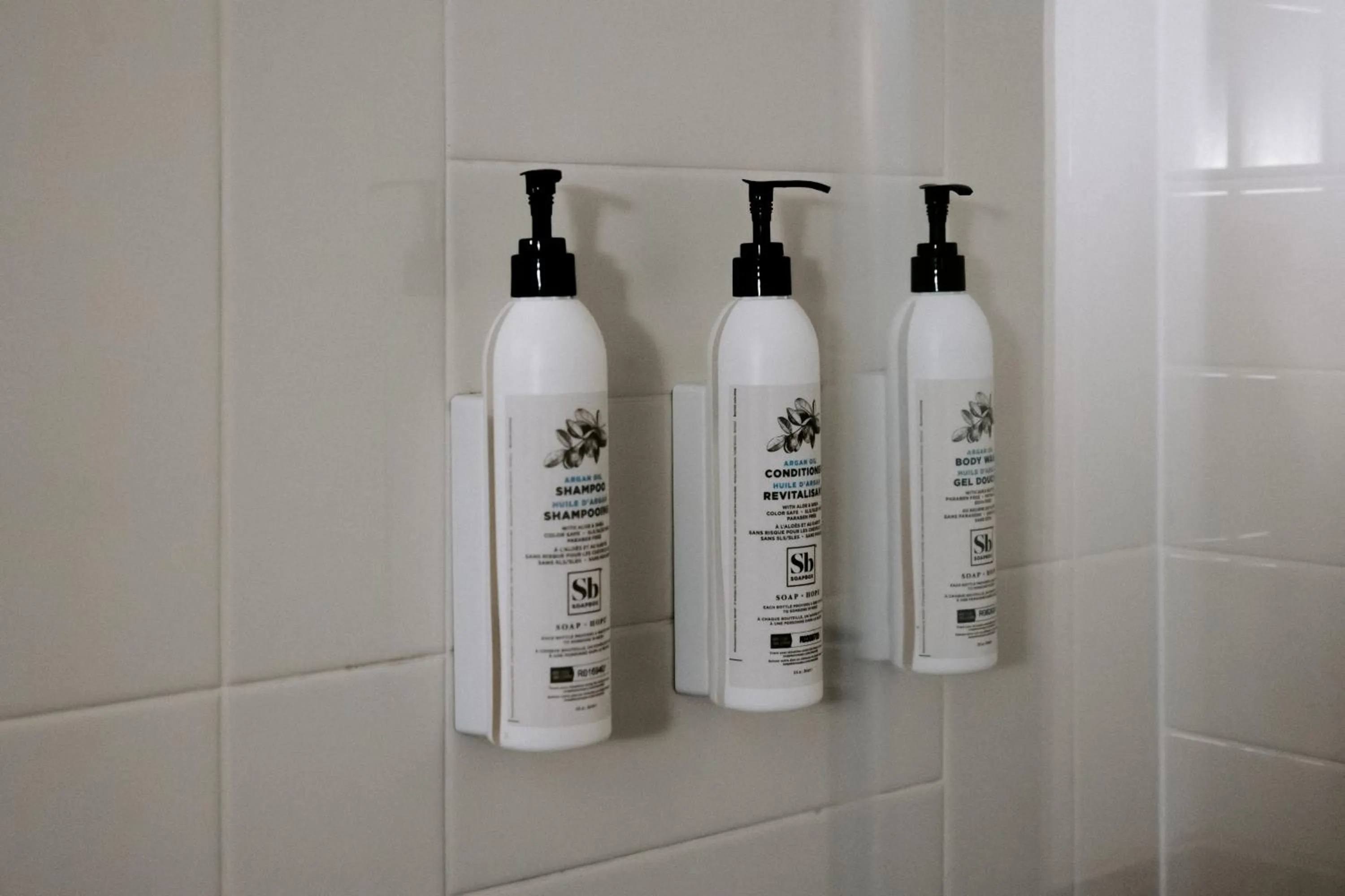 Bedroom in Delta Hotels by Marriott Saguenay Conference Centre