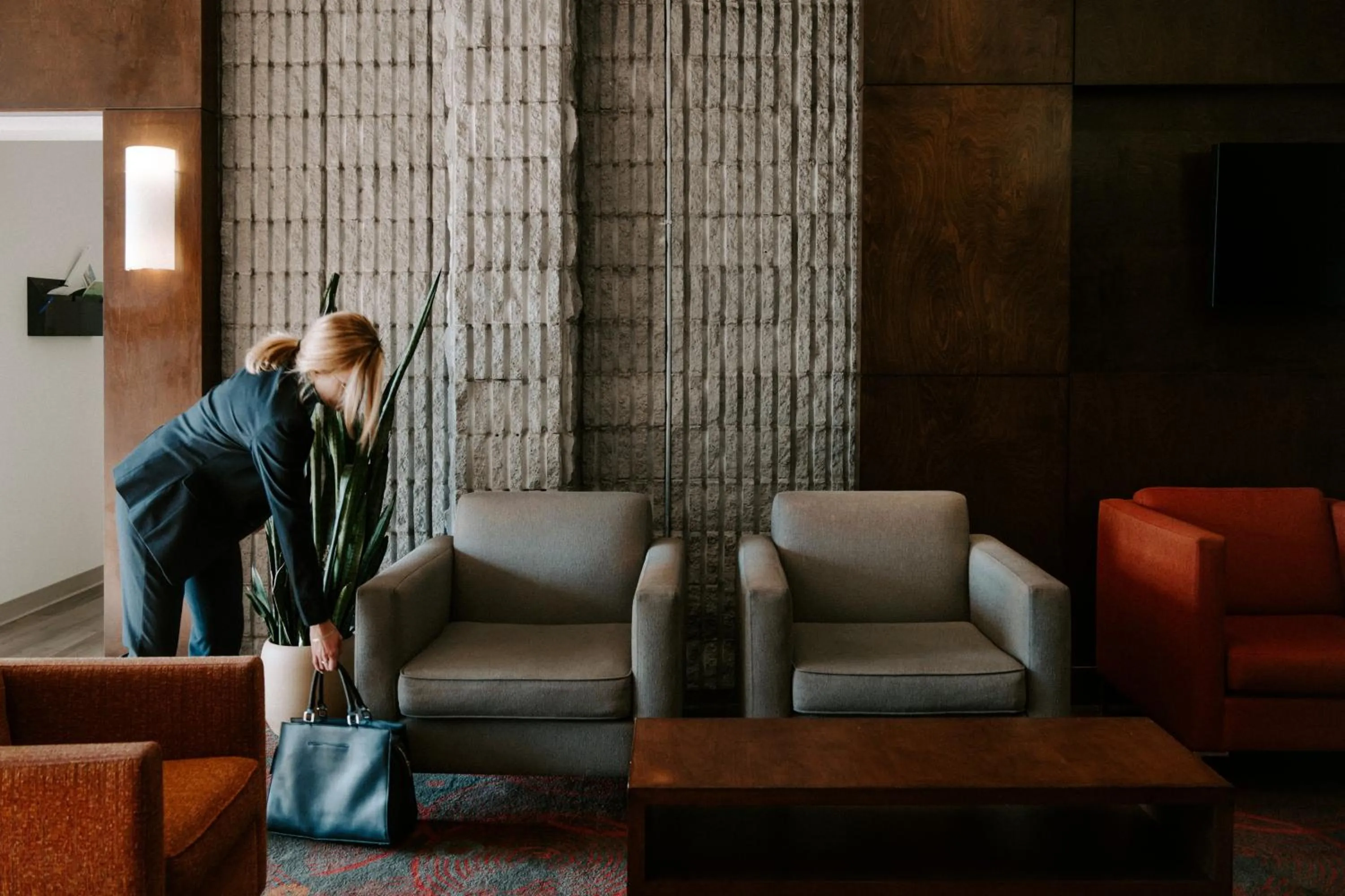 Seating area in Delta Hotels by Marriott Saguenay Conference Centre