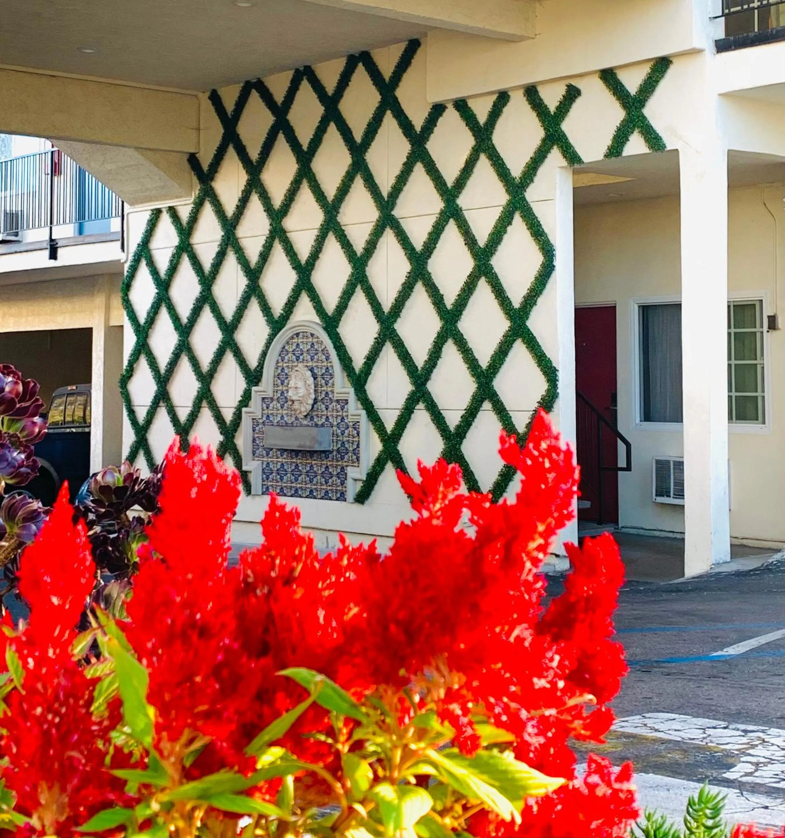 Property building in Villa Serena