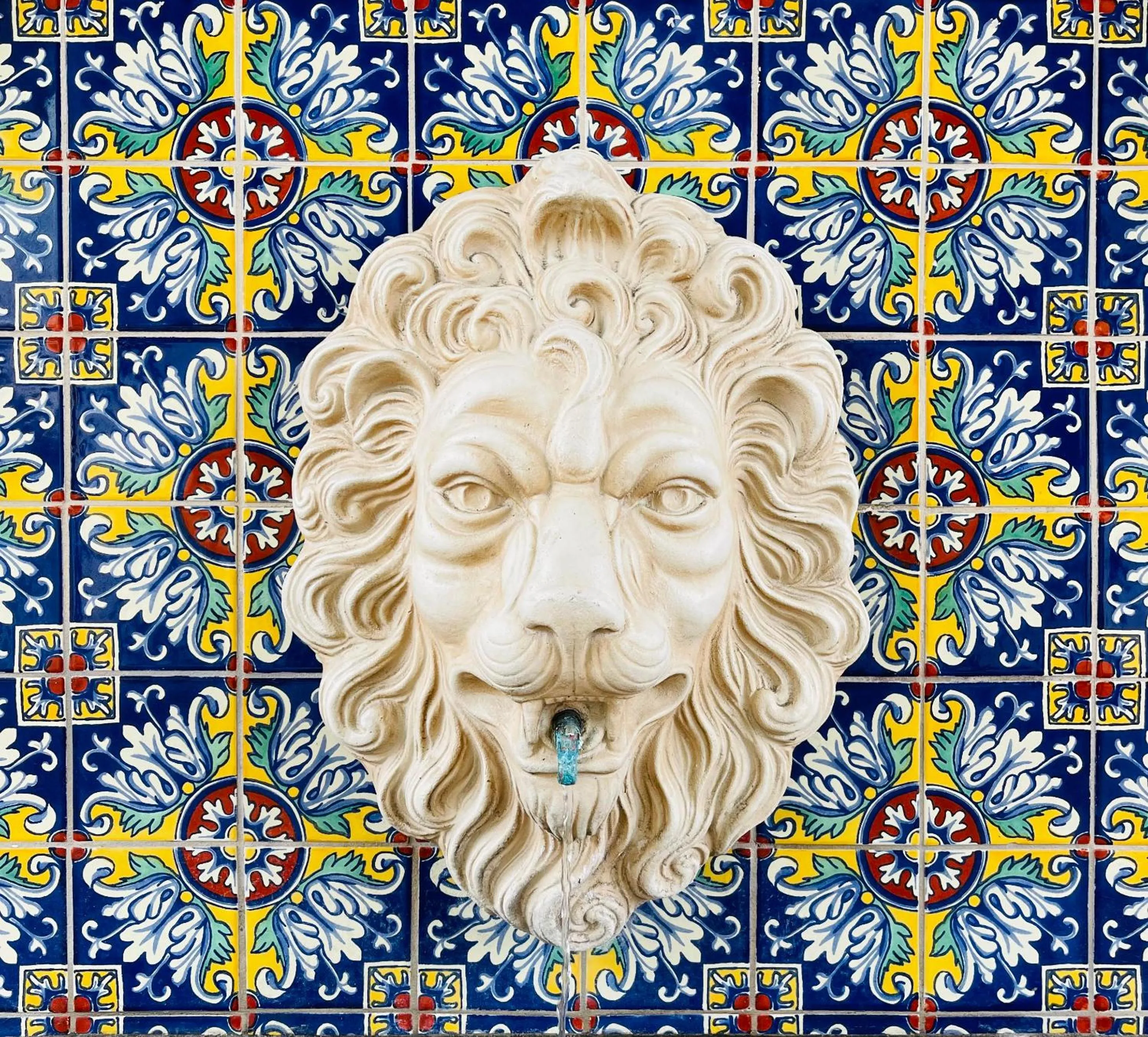 Property building in Villa Serena