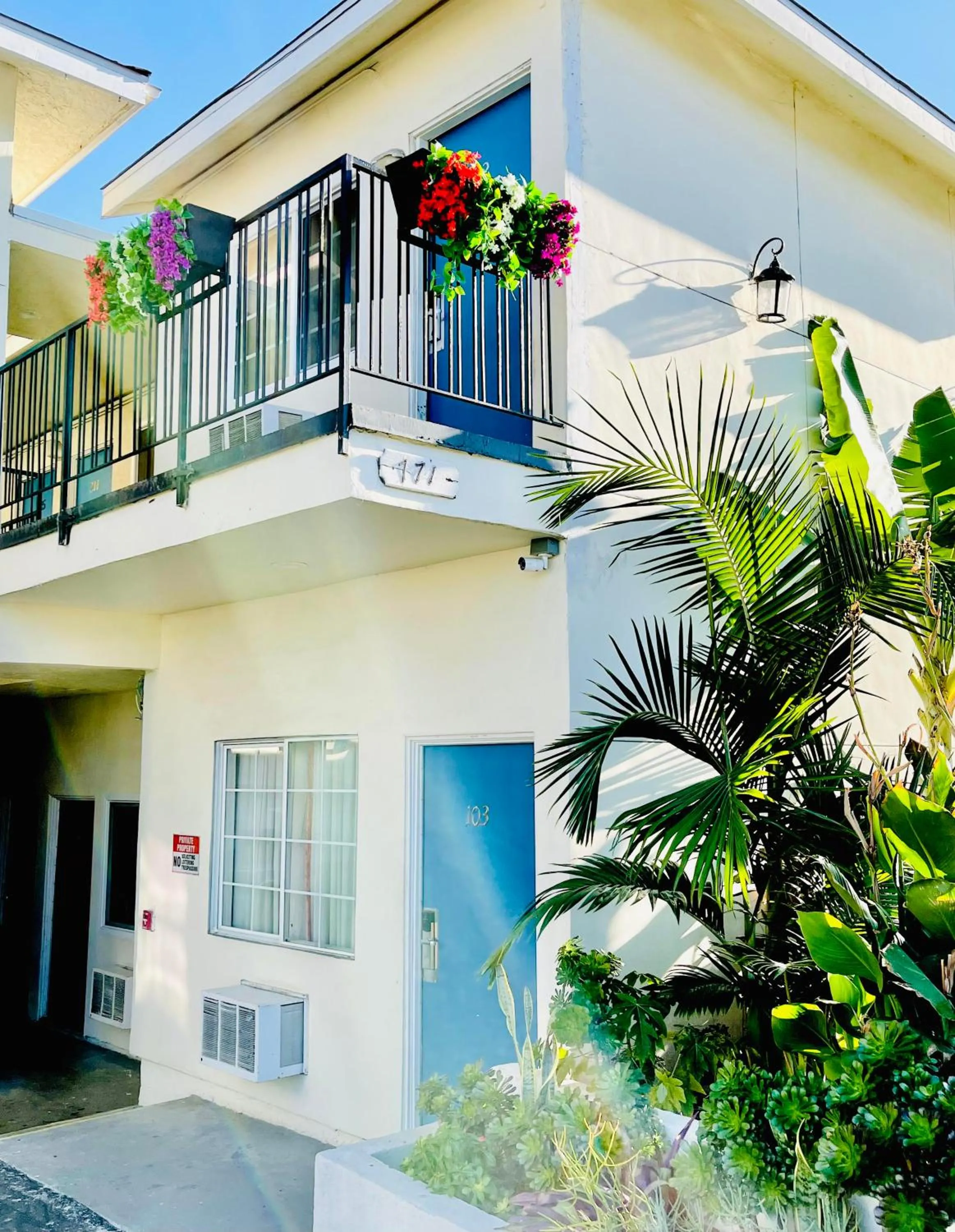 Facade/entrance in Villa Serena