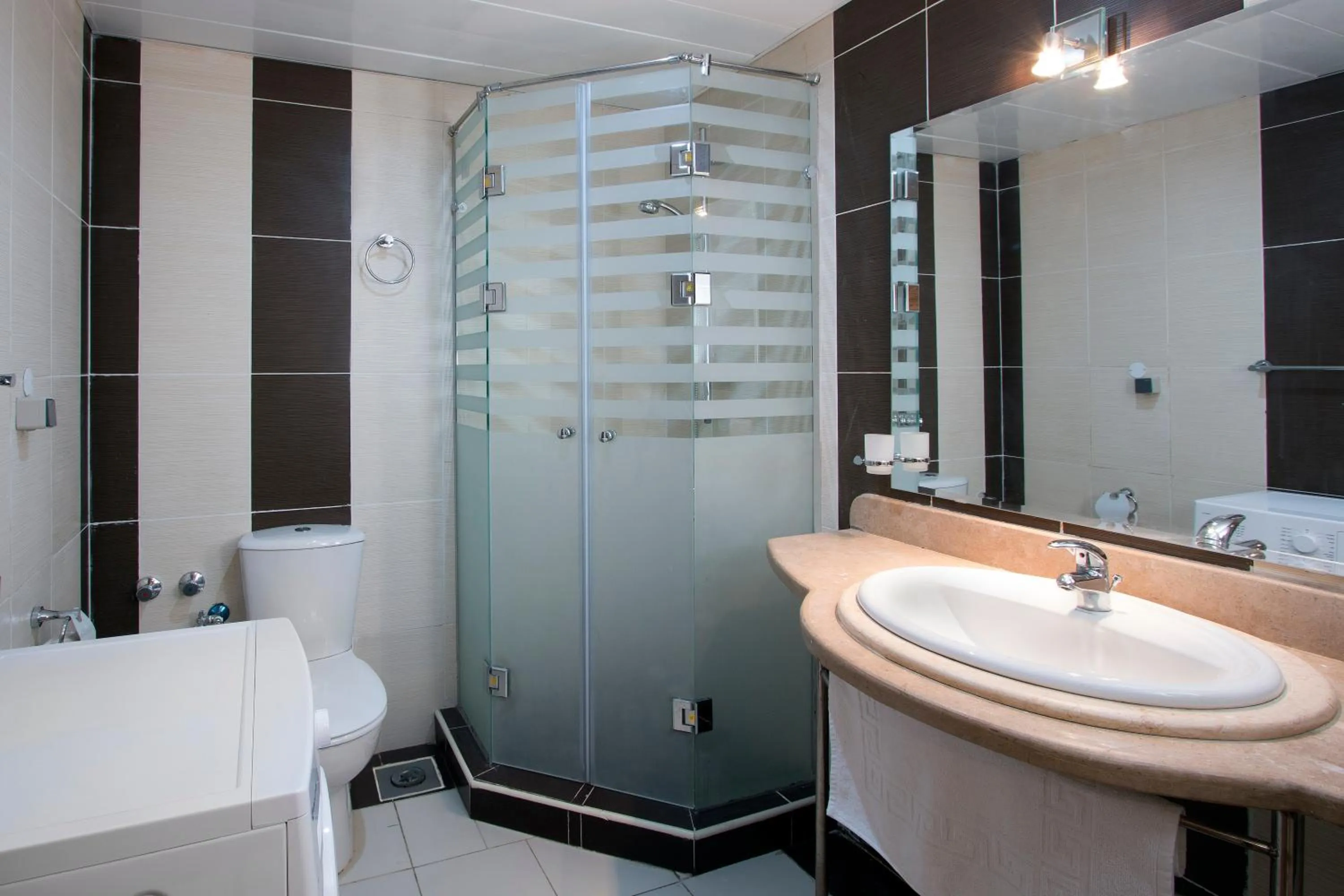 Shower in Royal Beach Serviced Apartments
