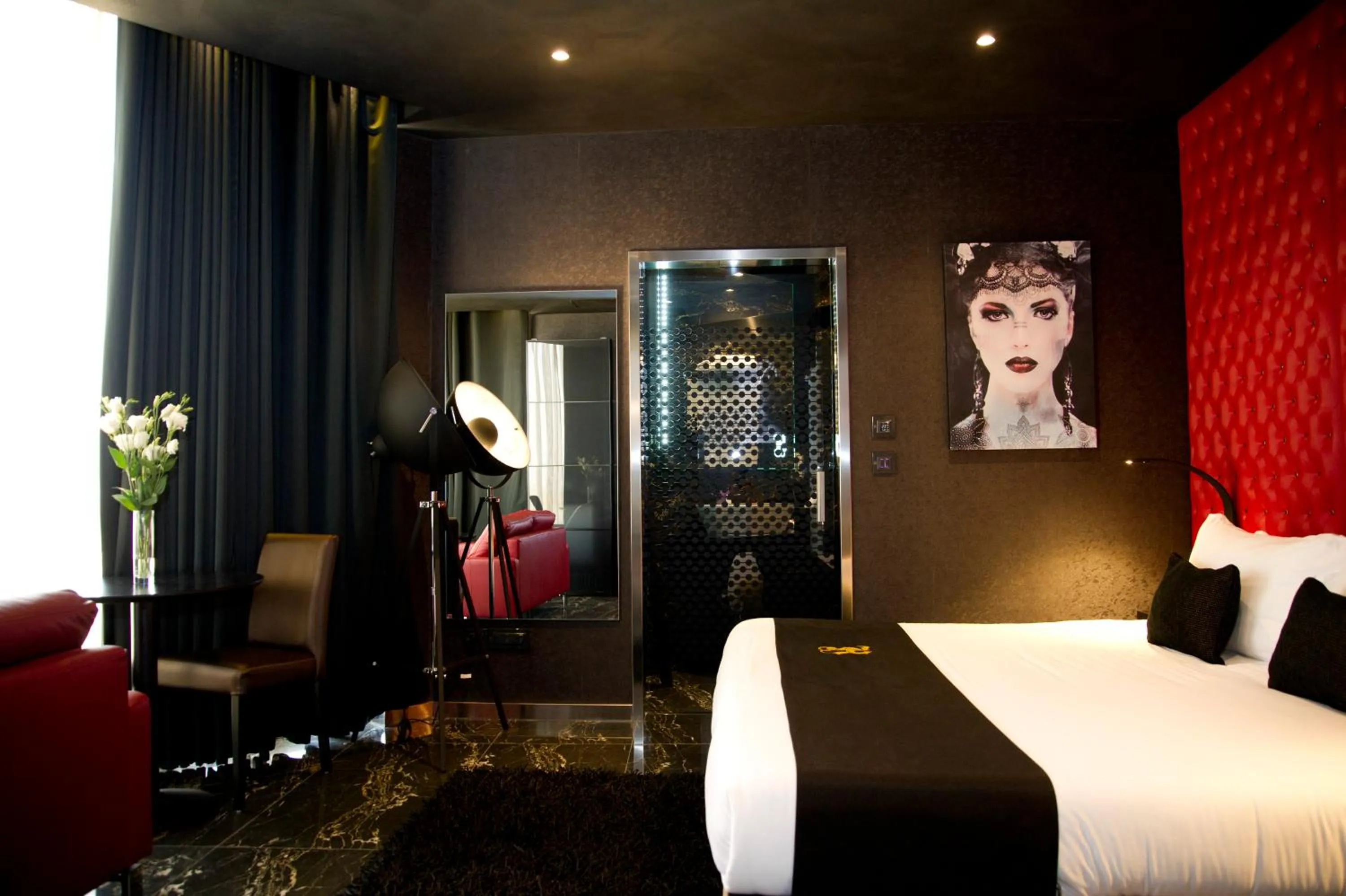 Bed in Hugo's Boutique Hotel - Adults Only