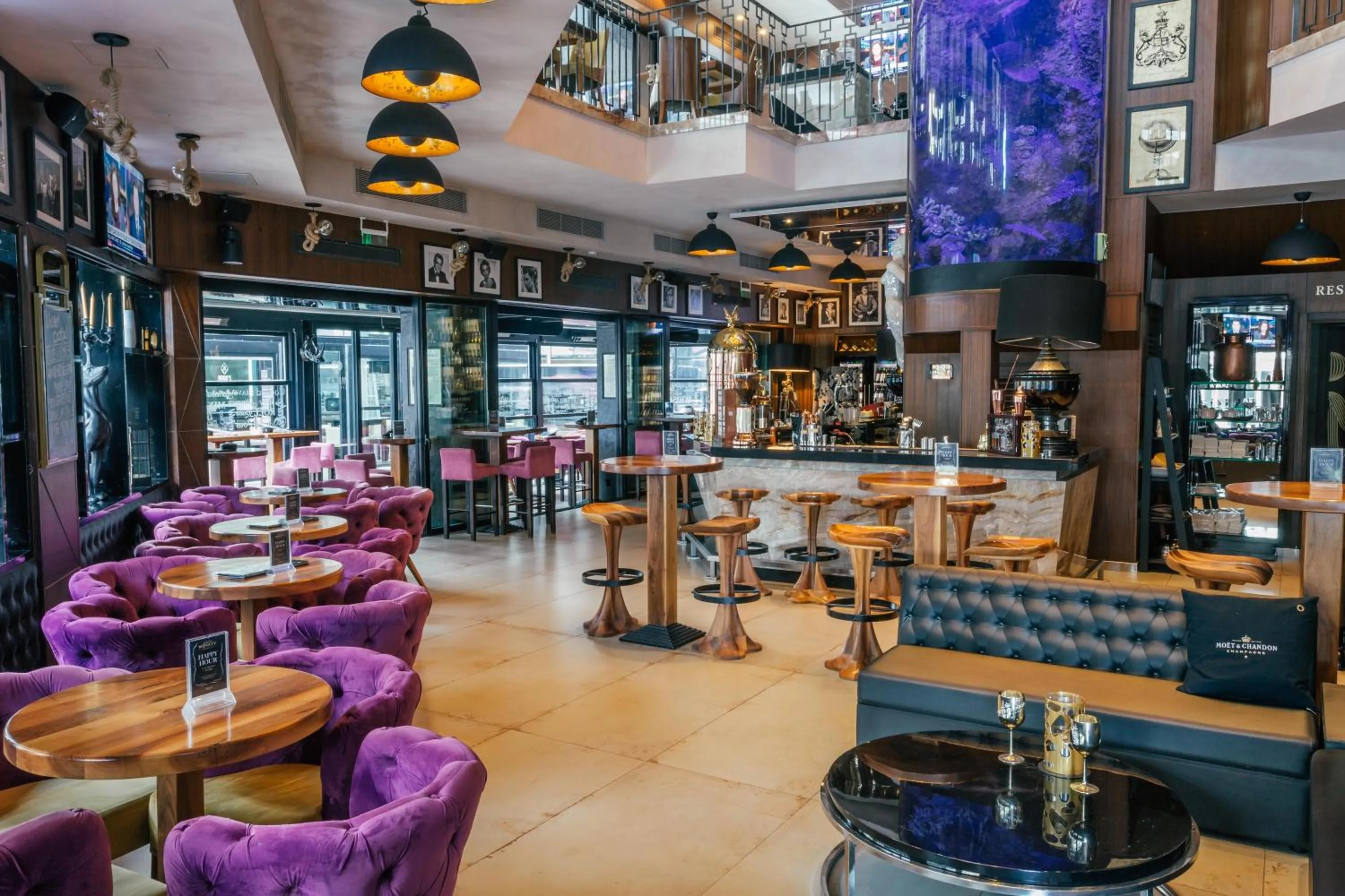 Lounge or bar in Hugo's Boutique Hotel - Adults Only