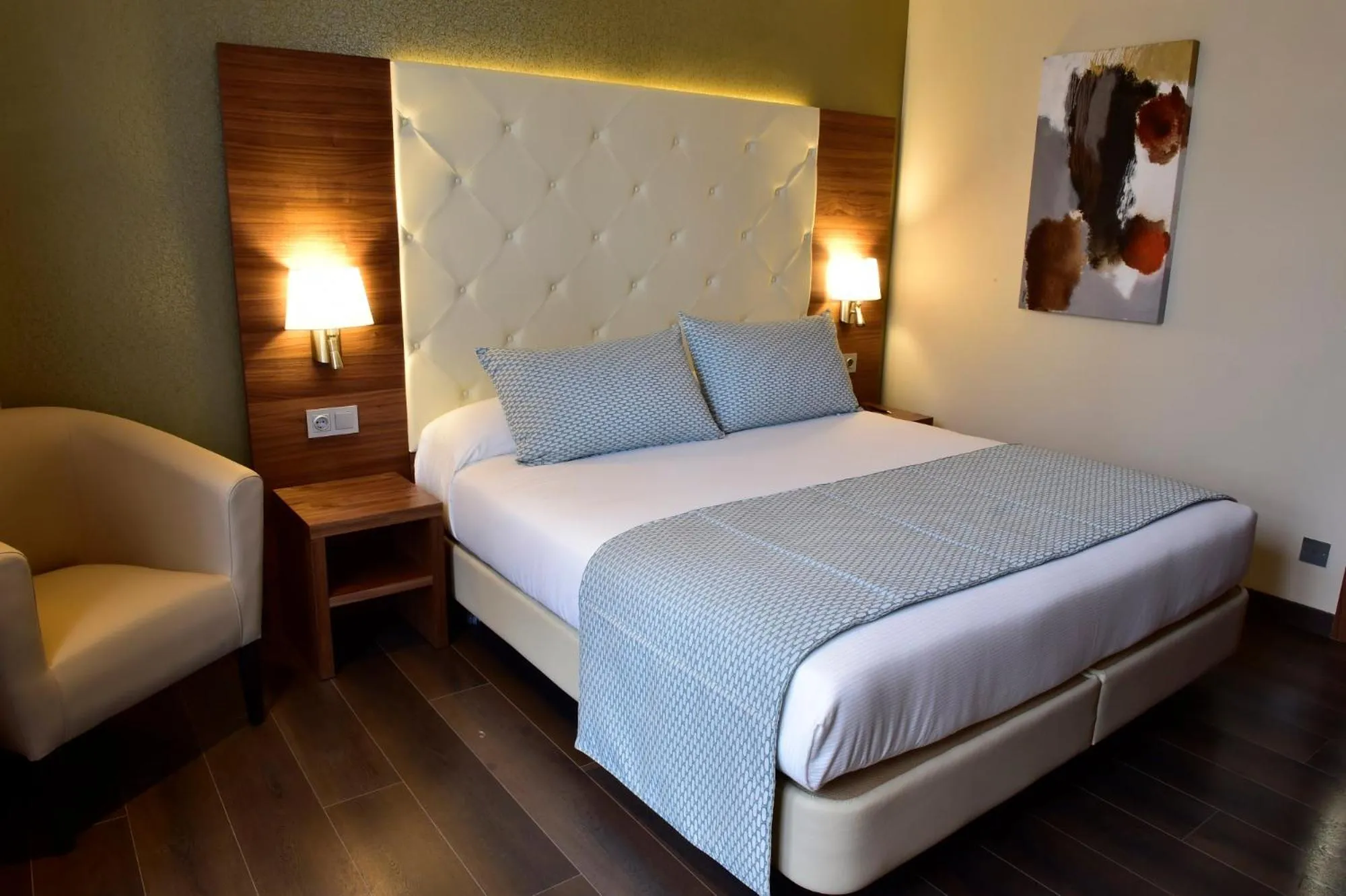 Bedroom, Bed in AZ Hôtels Kouba