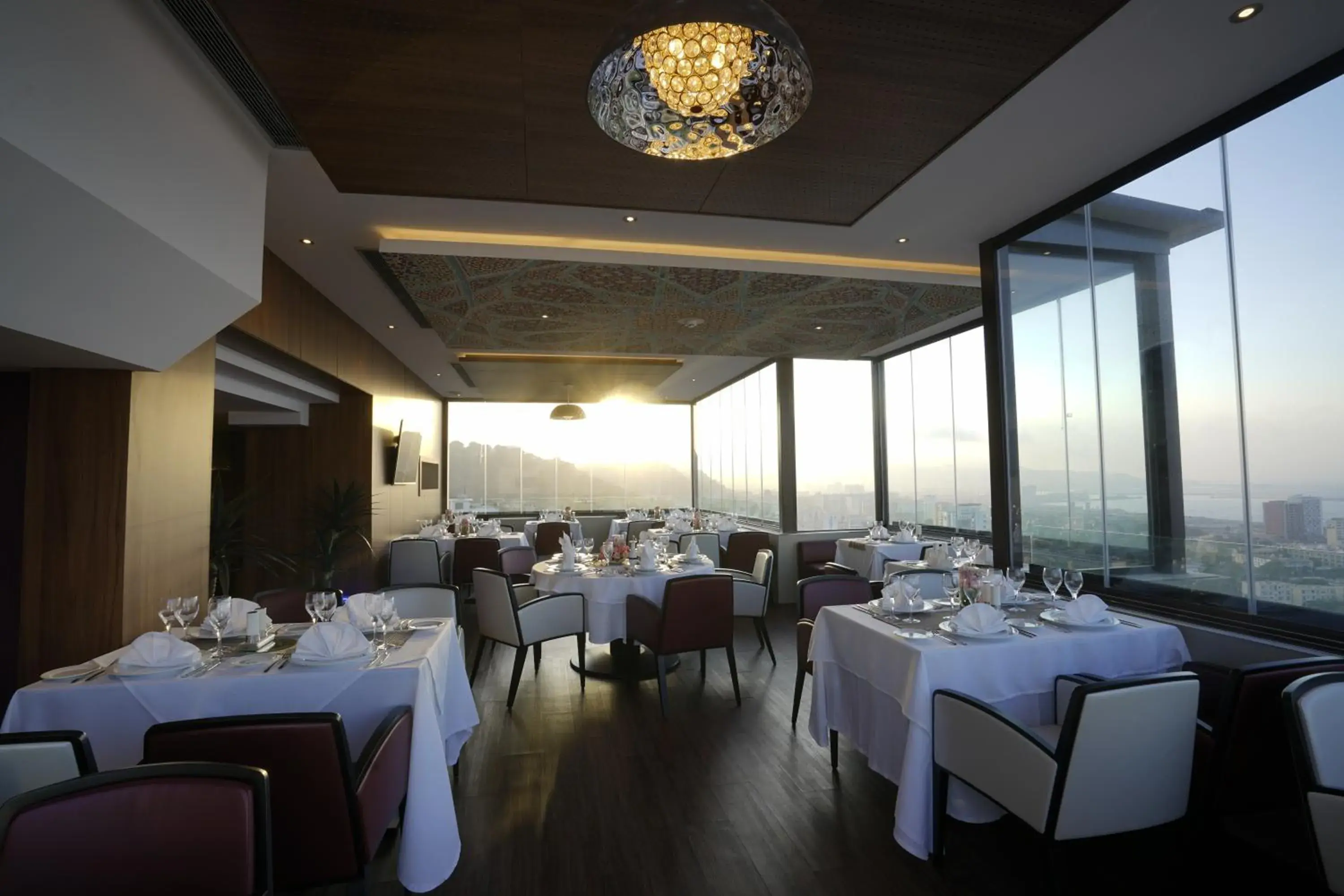 Restaurant/places to eat in AZ Hôtels Kouba Restaurant/places to eat in AZ Hôtels Kouba