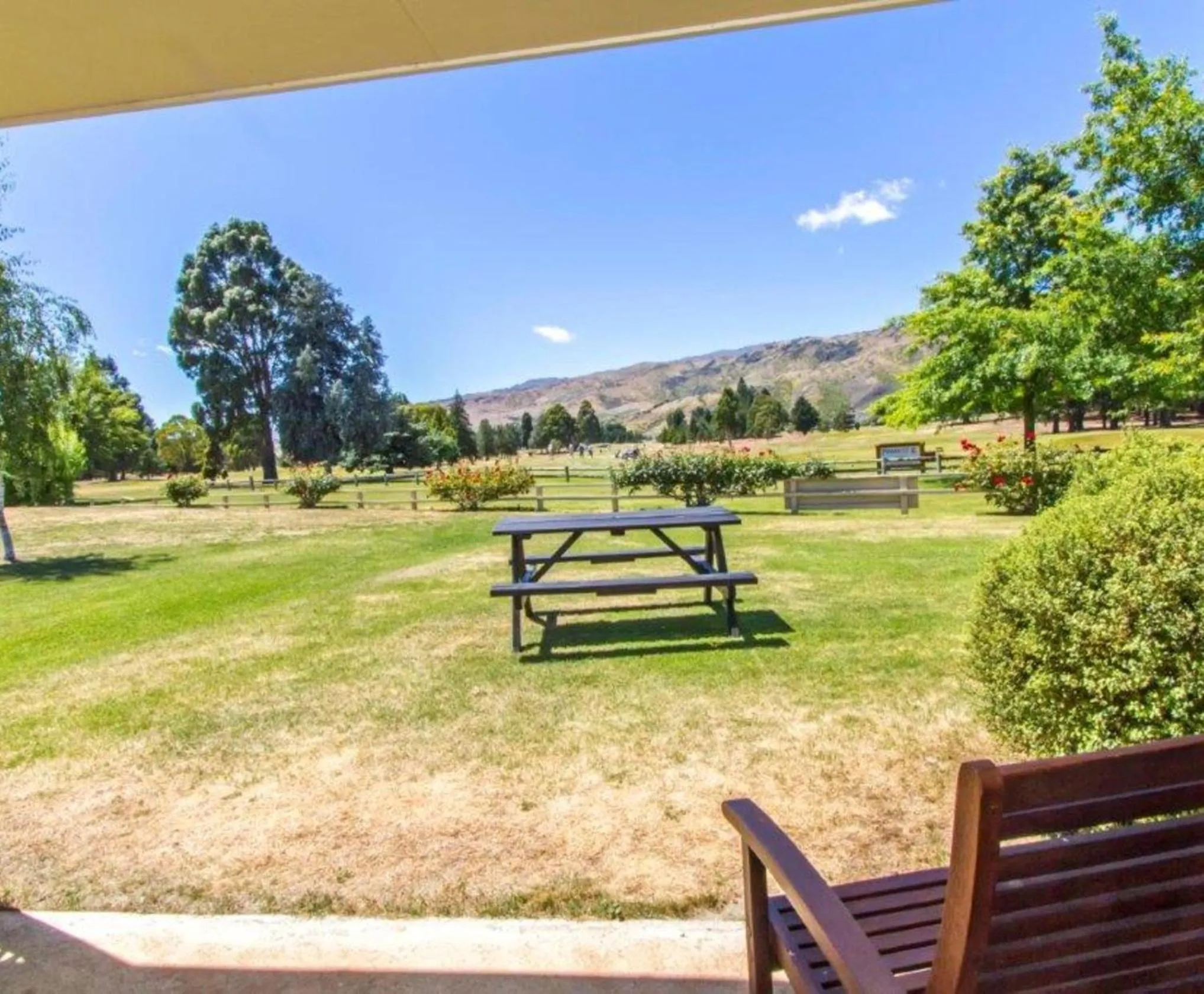 Patio in Lake Dunstan Motel