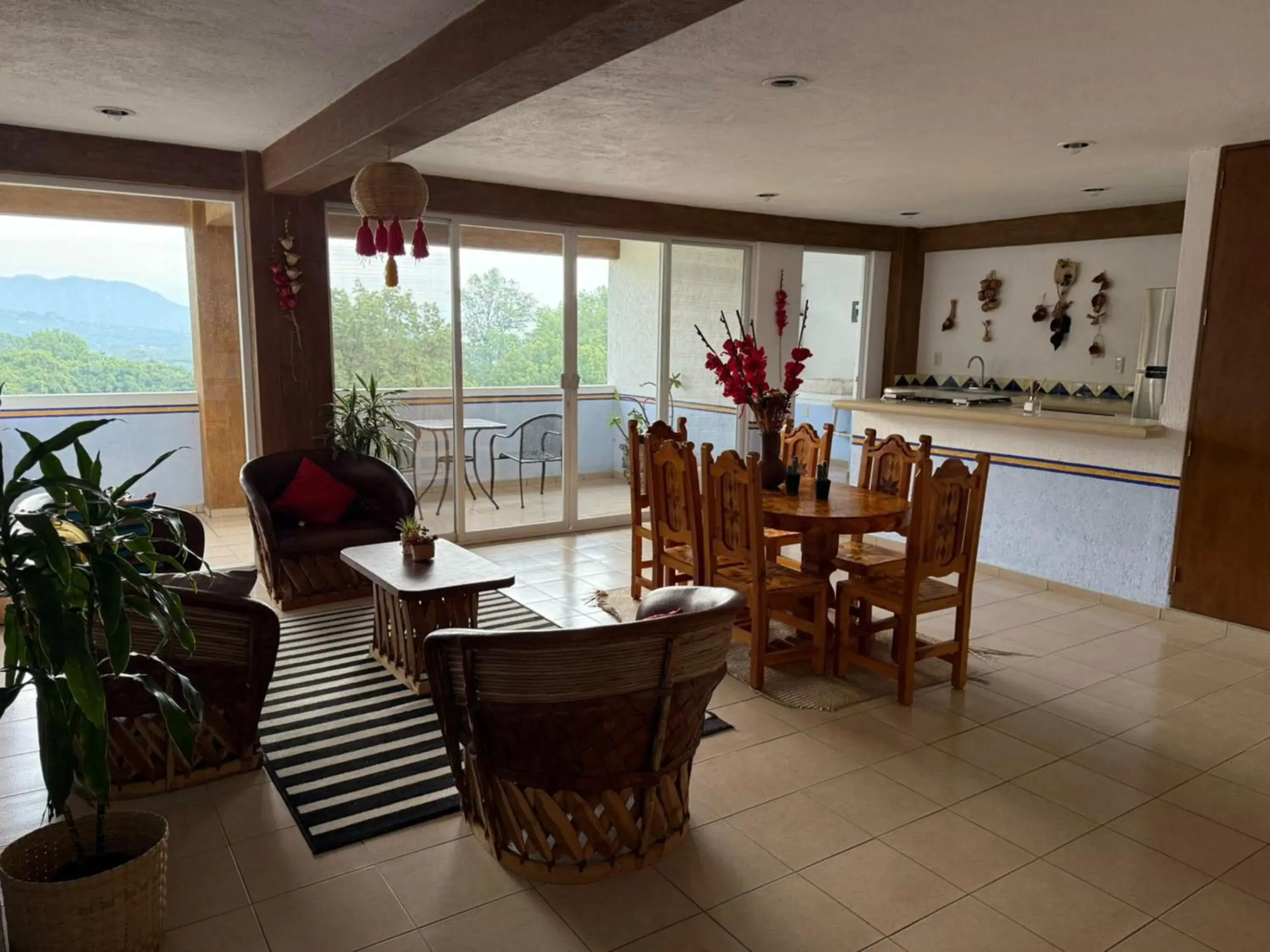 Apartment with Balcony in La Pirámide del Tepozteco Apartment with Balcony in La Pirámide del Tepozteco