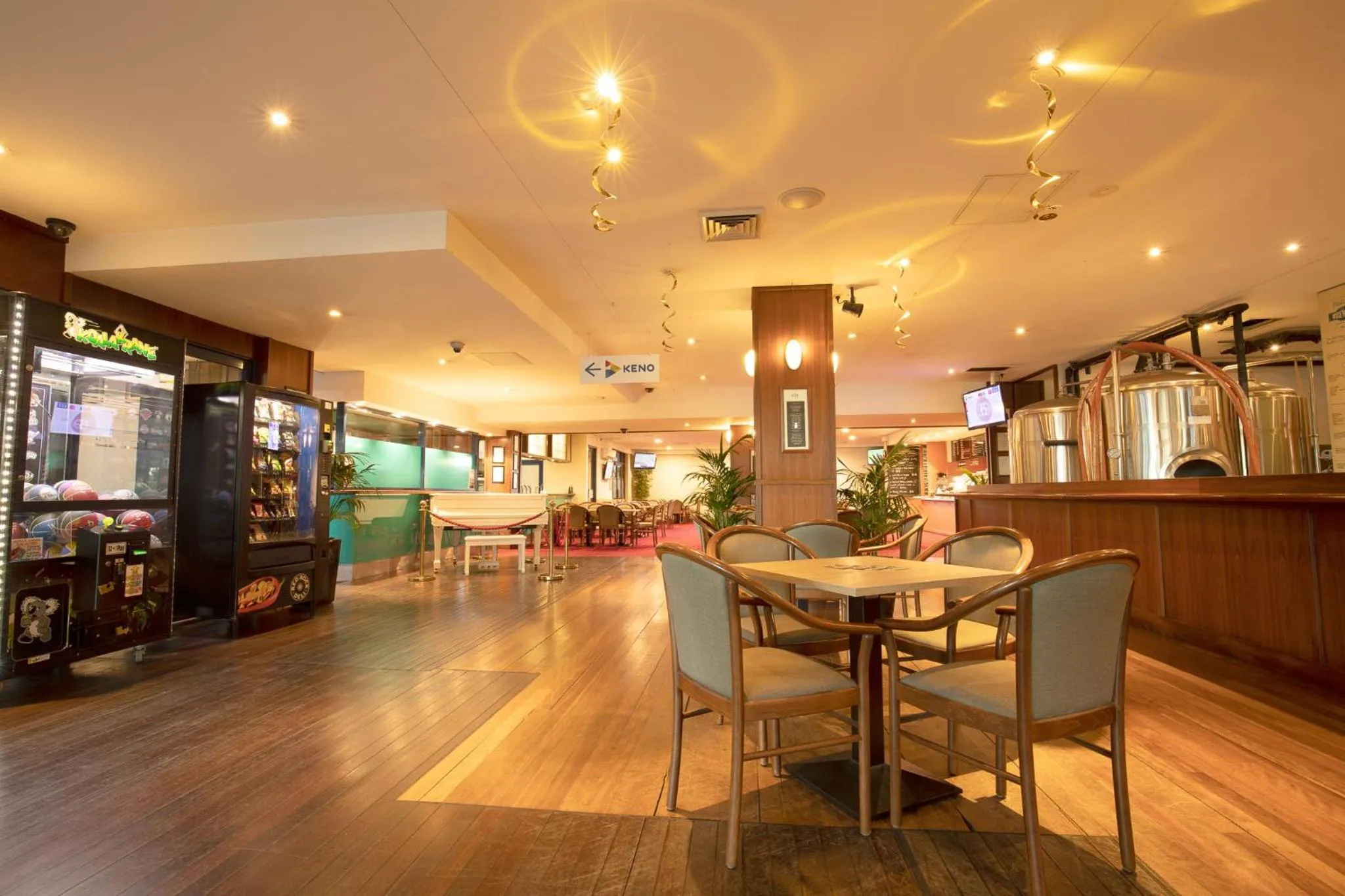 Restaurant/places to eat in Markets Hotel