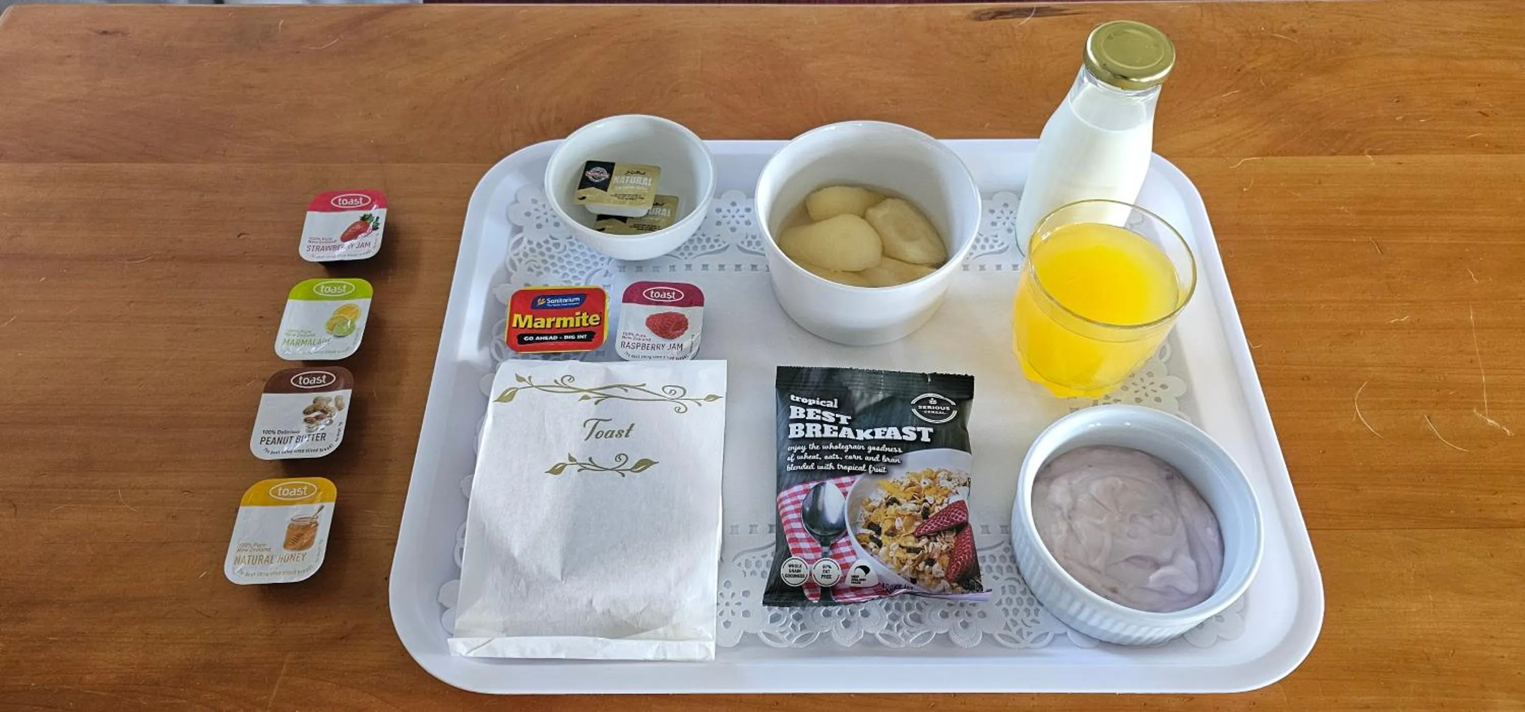 Breakfast in ASURE Oak Estate Motor Lodge