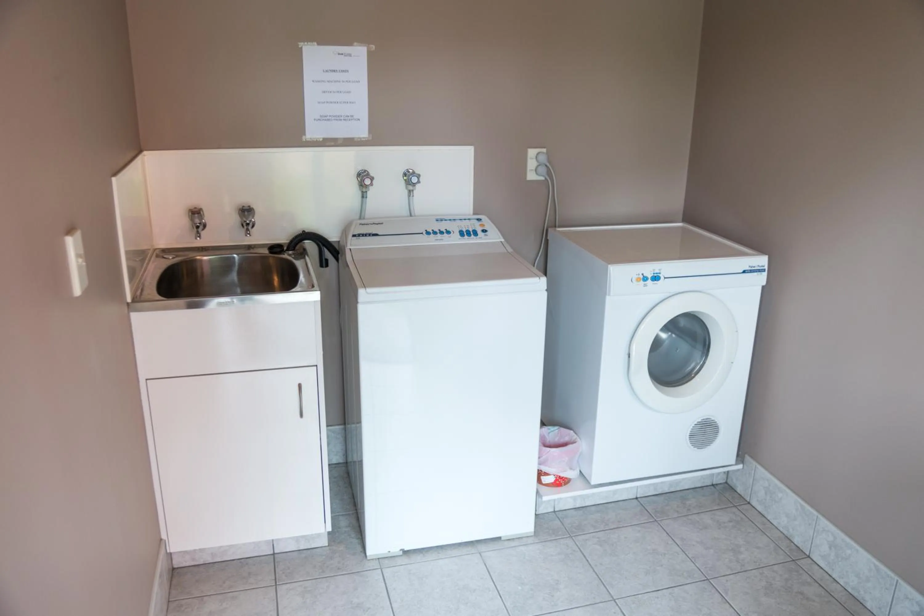 Area and facilities in ASURE Oak Estate Motor Lodge