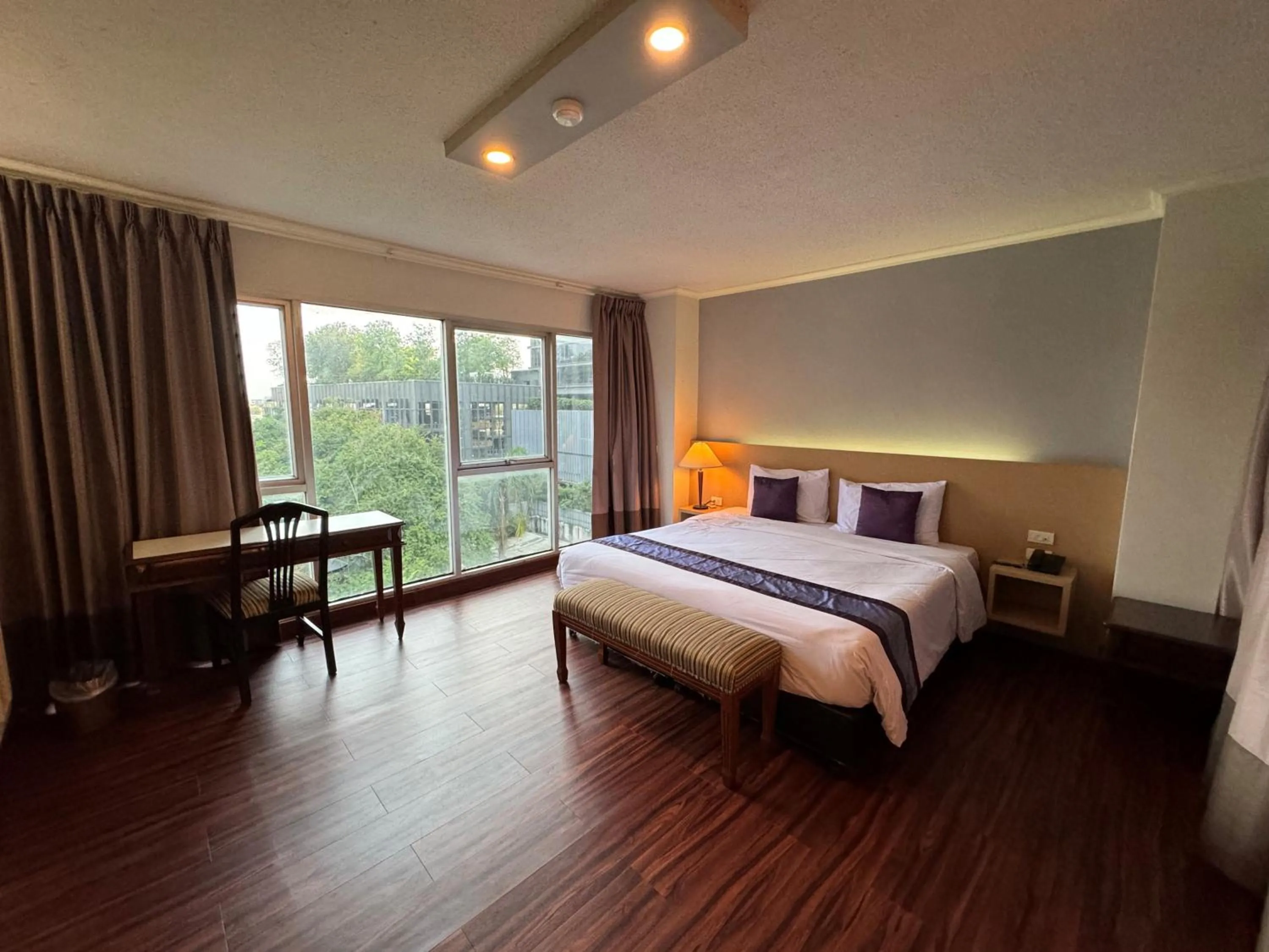 Bed in The Step Sathon