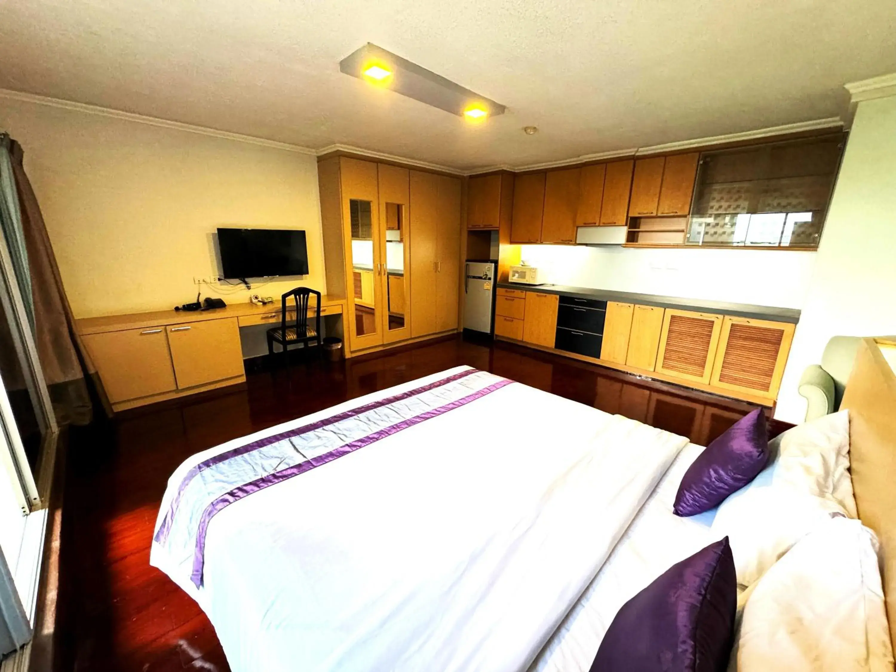 Bedroom, Bed in The Step Sathon Bedroom, Bed in The Step Sathon