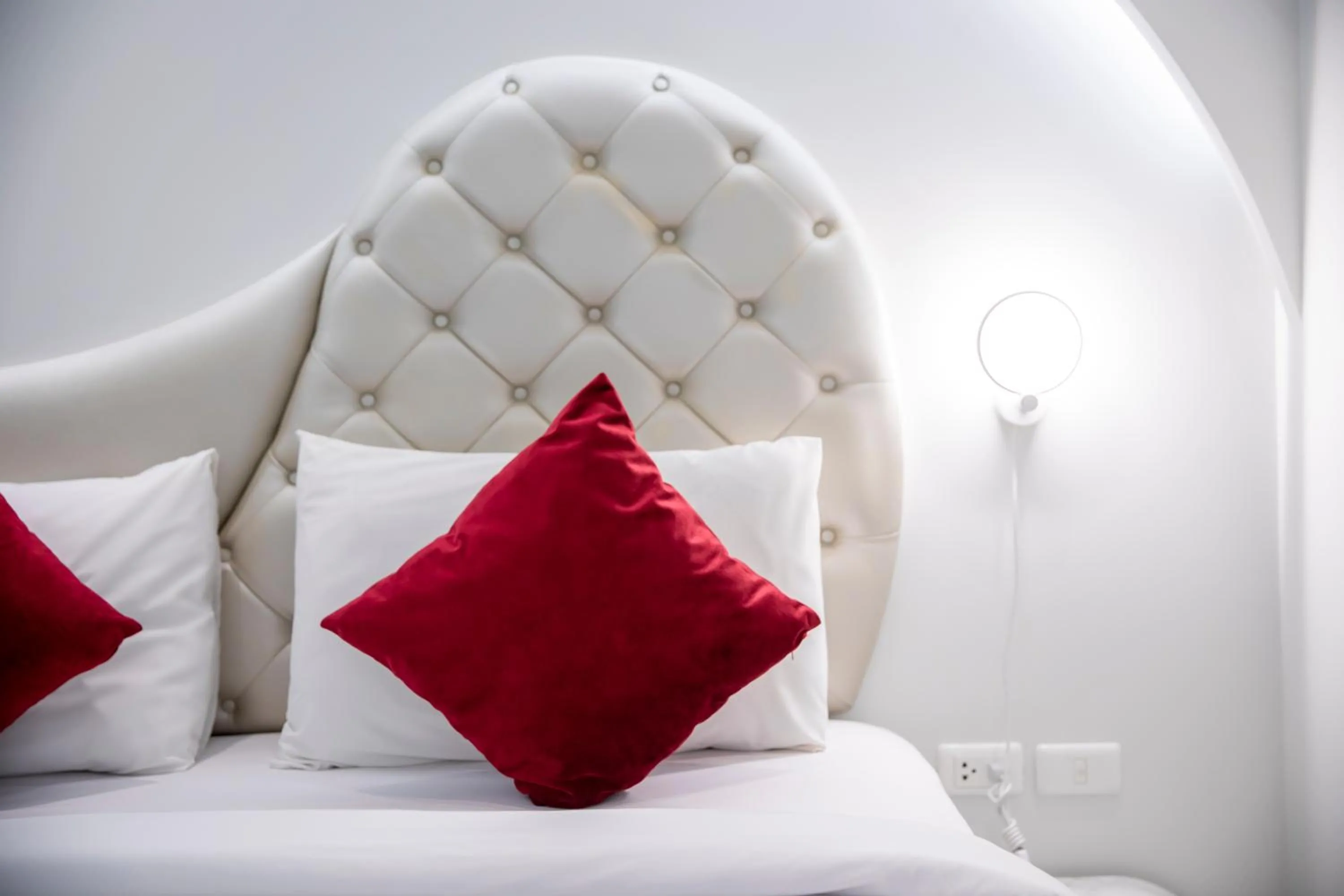 Bed in Avatara Resort