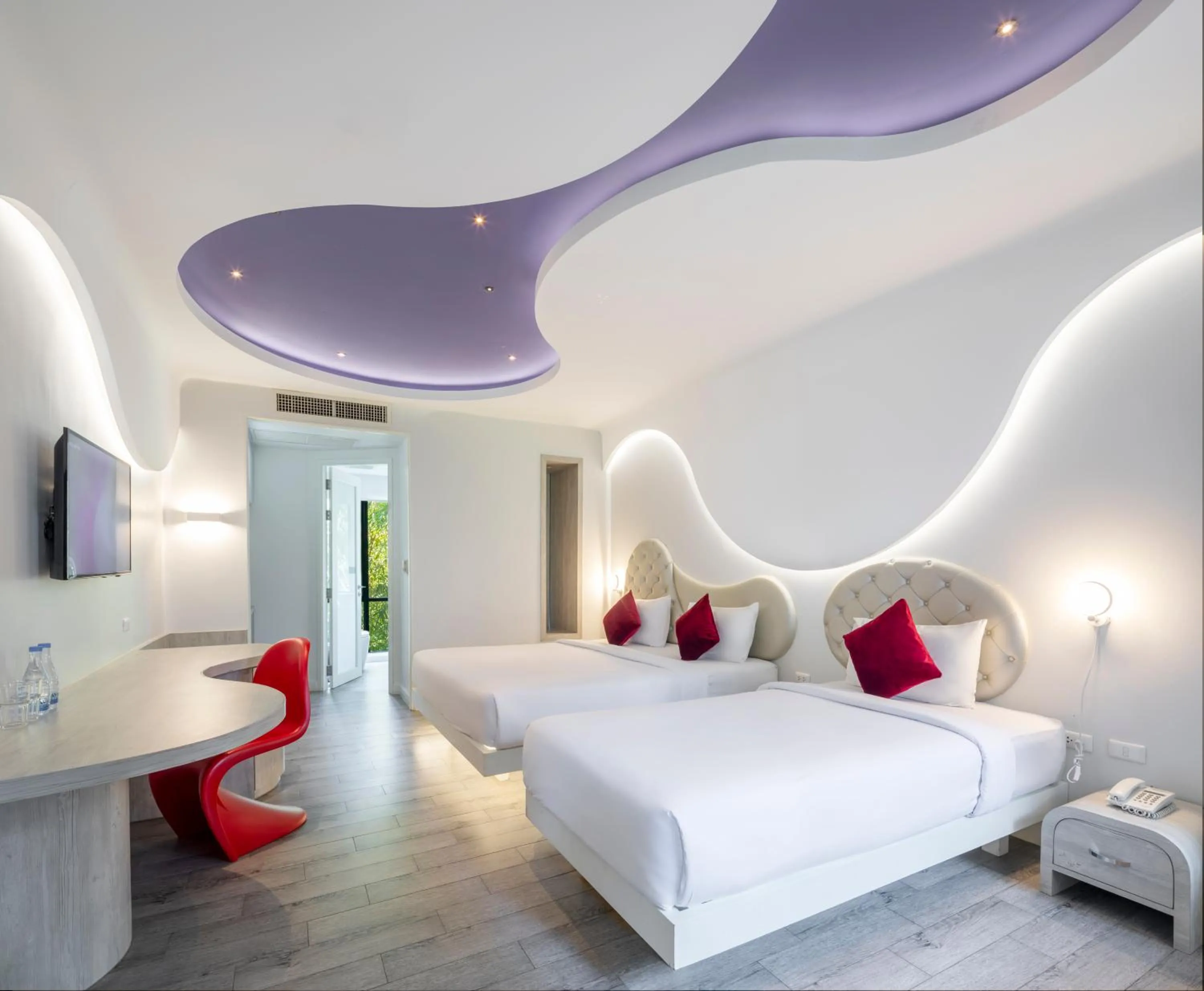 Bed in Avatara Resort