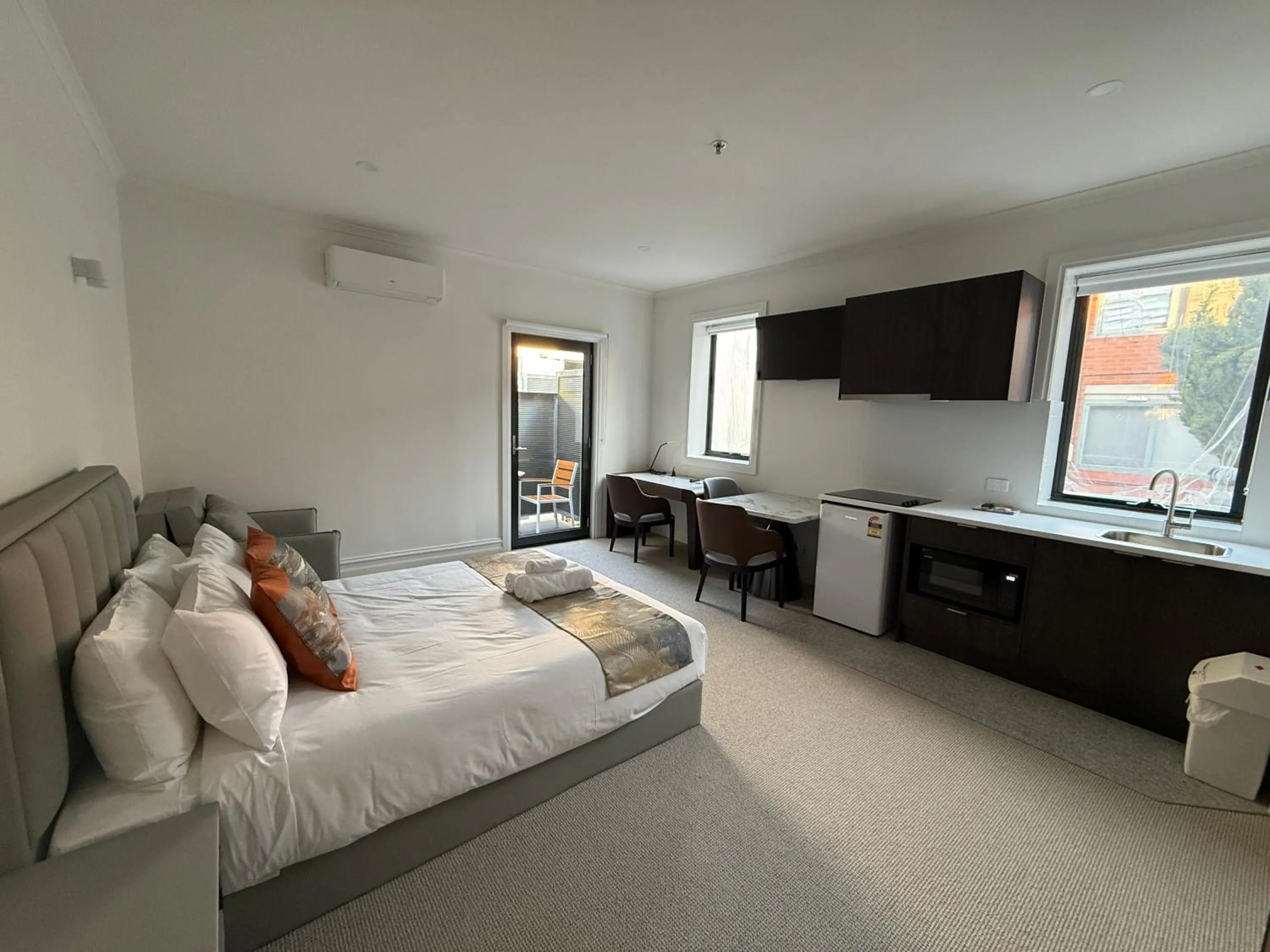 Bed in Sixty Two On Grey Serviced Apartments