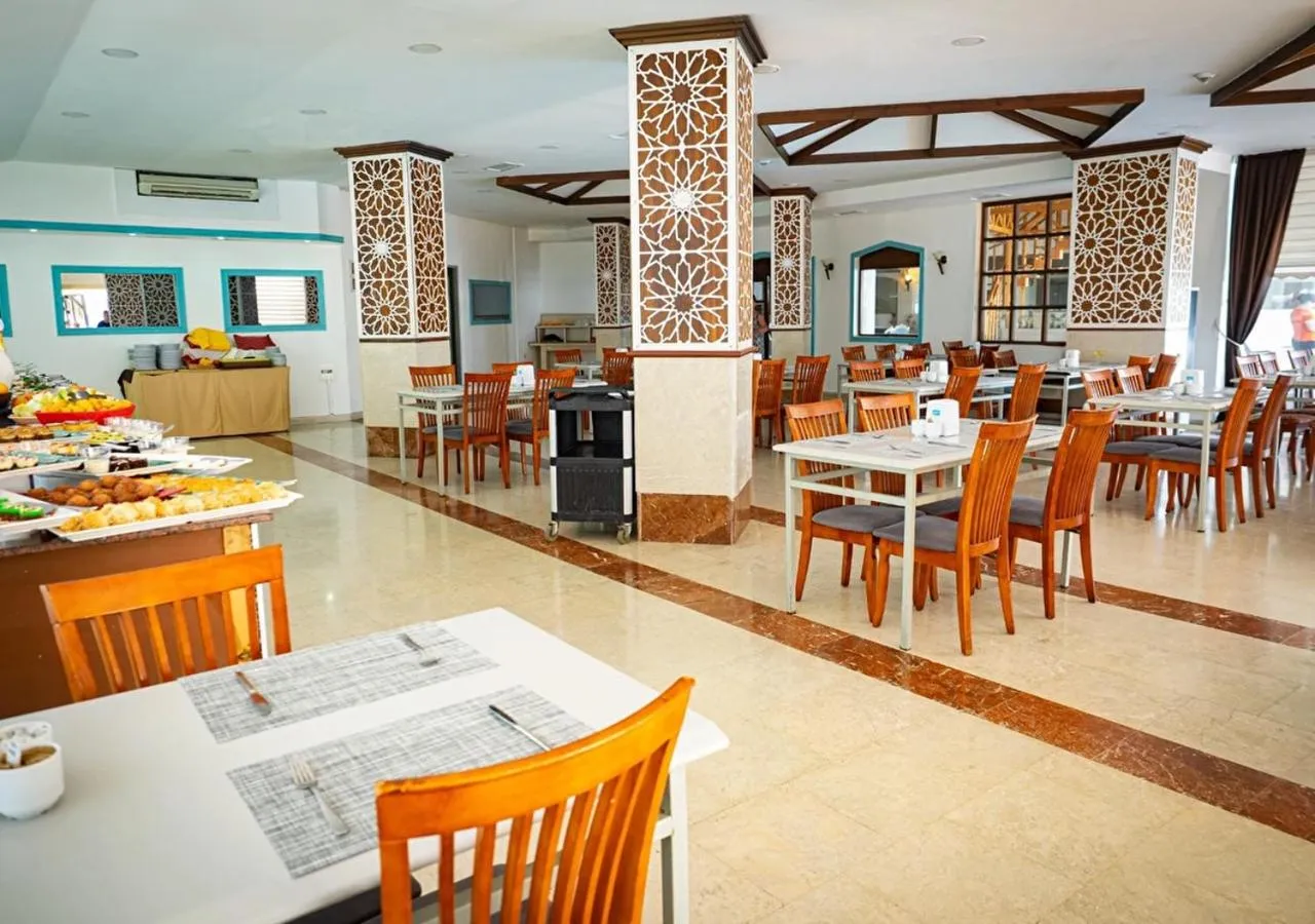 Restaurant/places to eat in Valeri Beach Hotel - All Inclusive