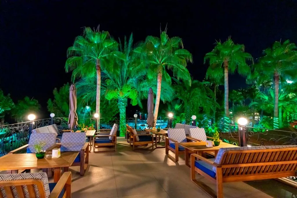 L'ancora Beach Hotel