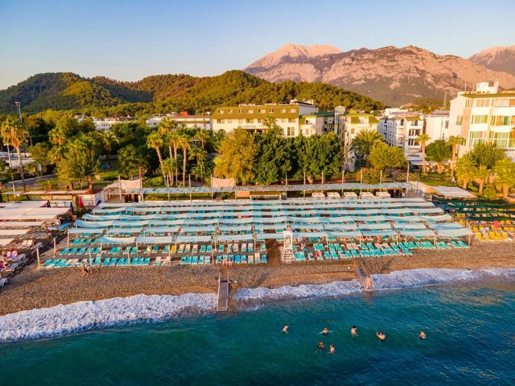Beach in L'ancora Beach Hotel