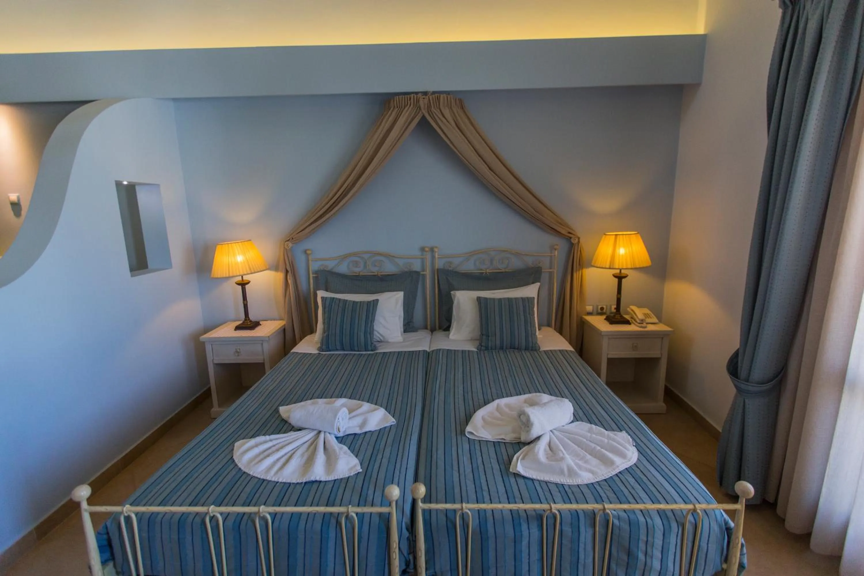 Anassa Deluxe Suites