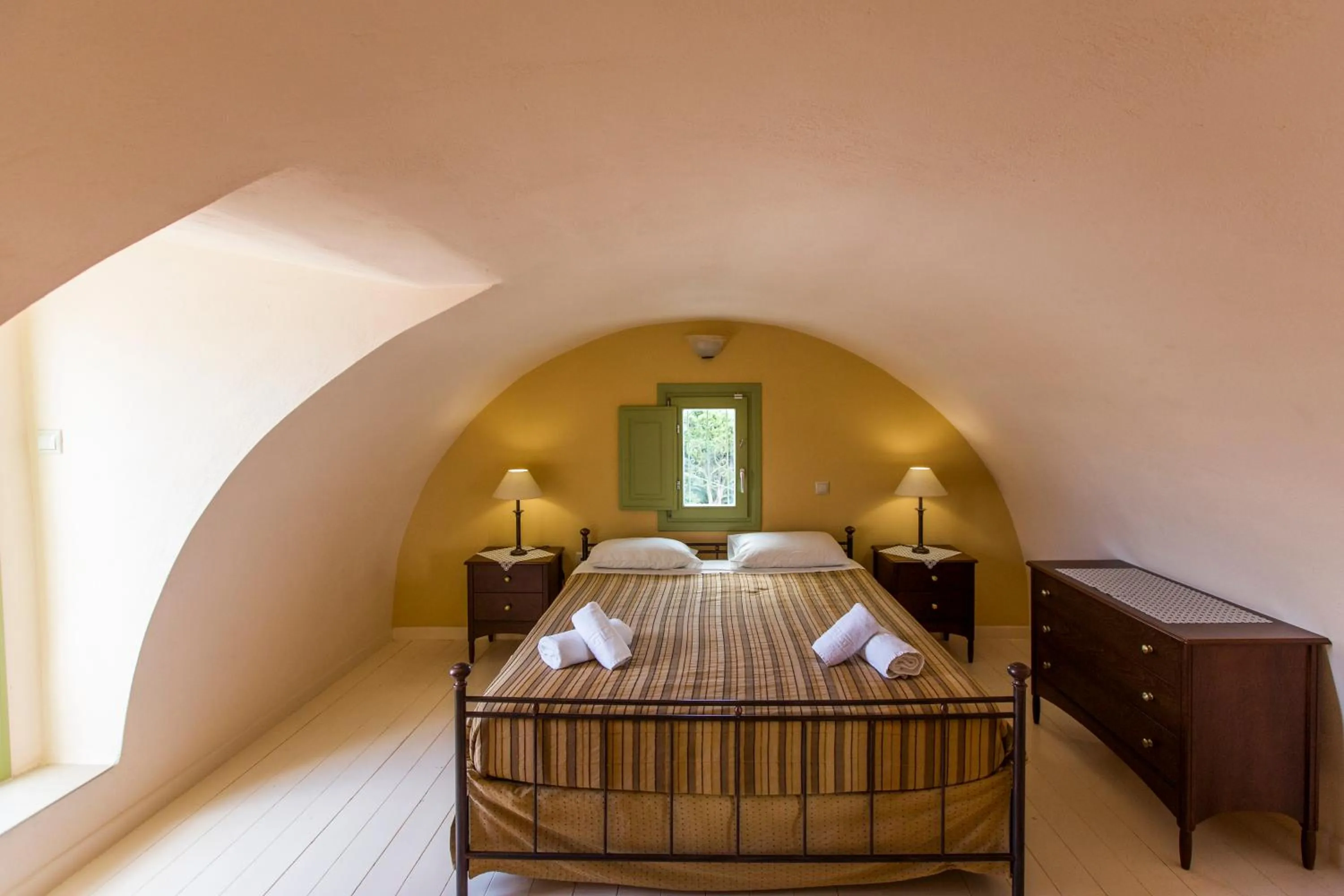 Anassa Deluxe Suites