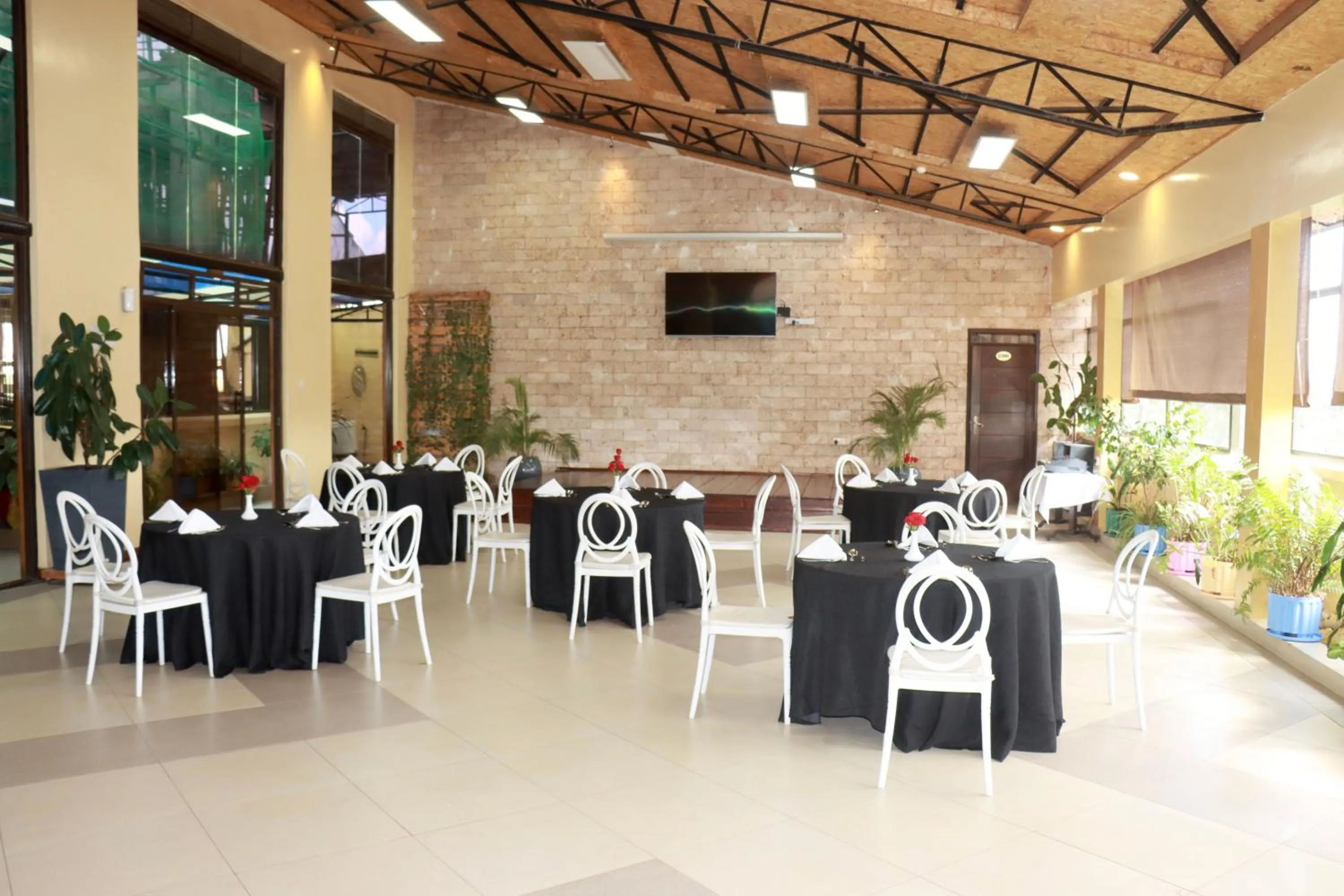 Meeting/conference room in Melili Hotel