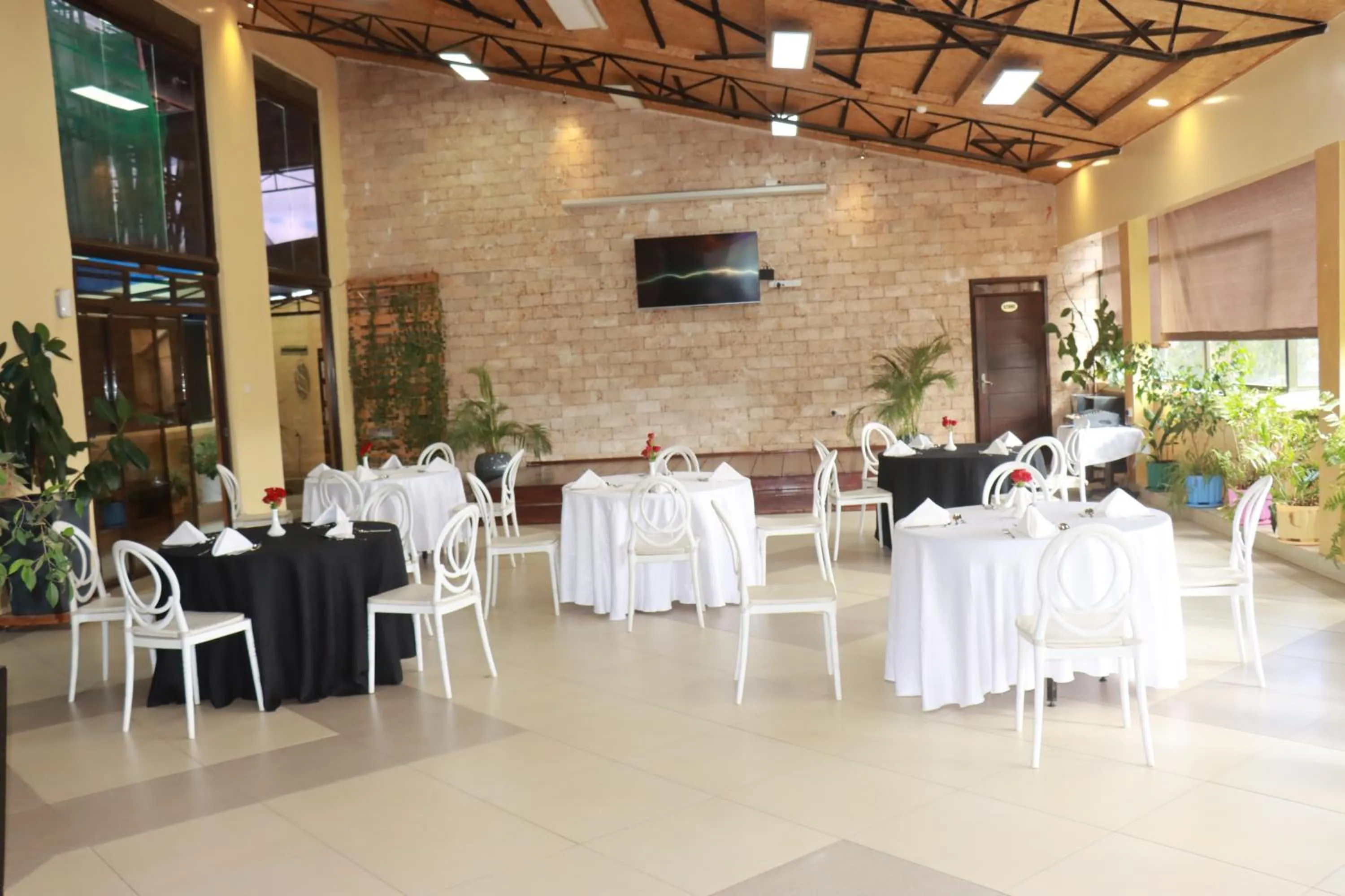 Meeting/conference room in Melili Hotel