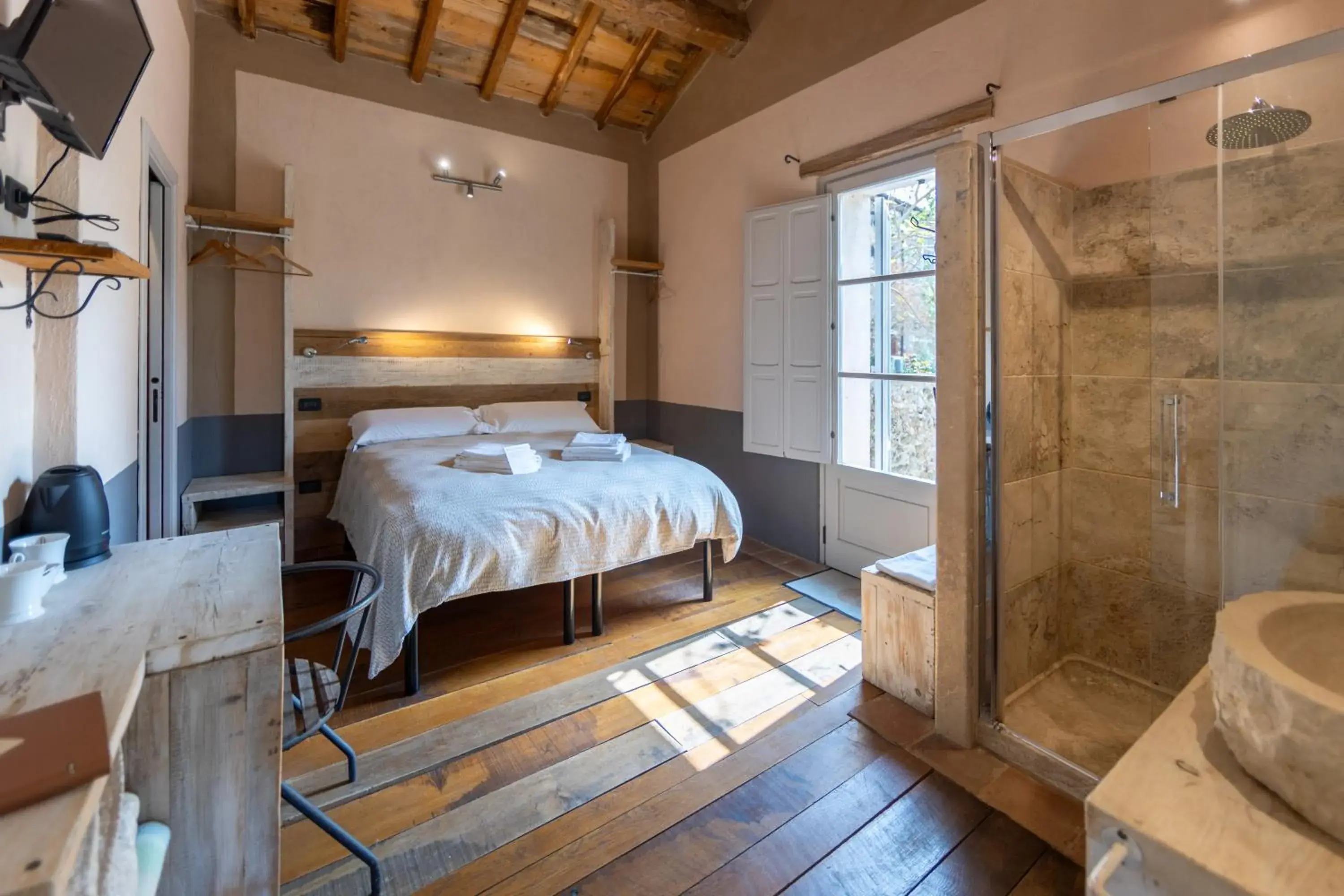 Double Room in B&B Il Molinello Double Room in B&B Il Molinello